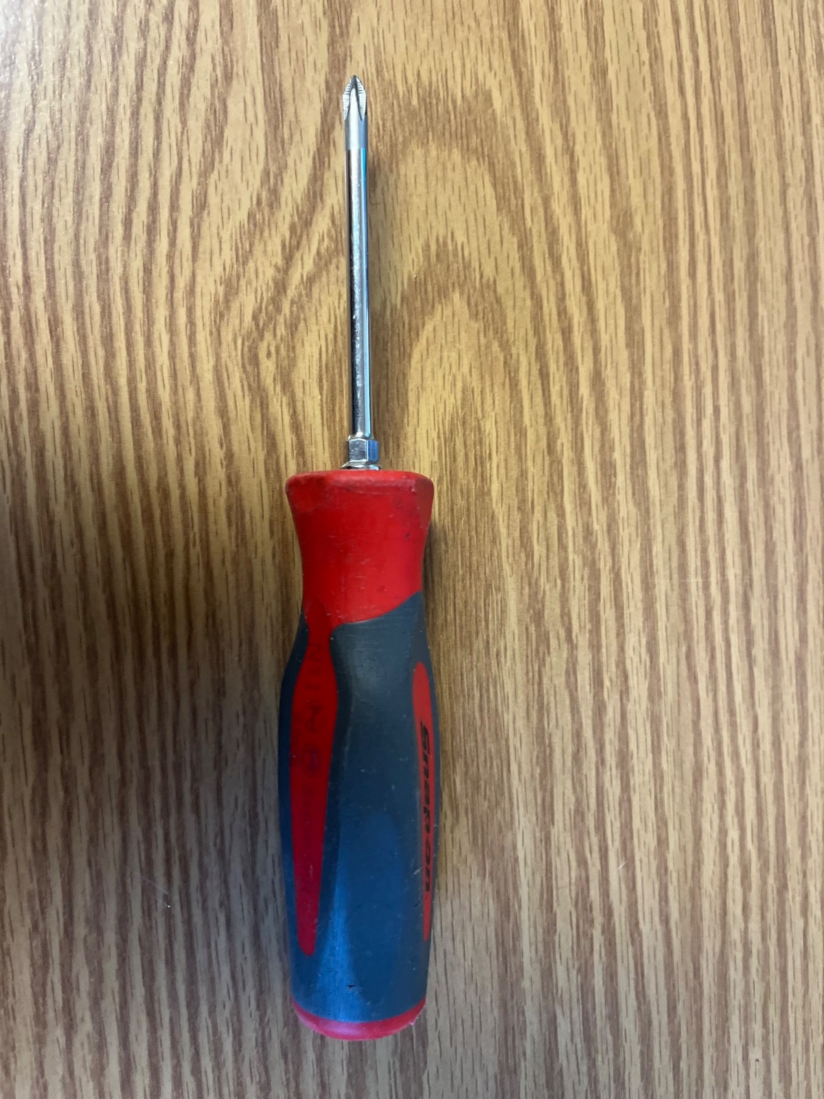 SNAP ON SHDP311R NO1 PHILLIPS SCREWDRIVER WITH RED/GRAY HANDLE LOT#93