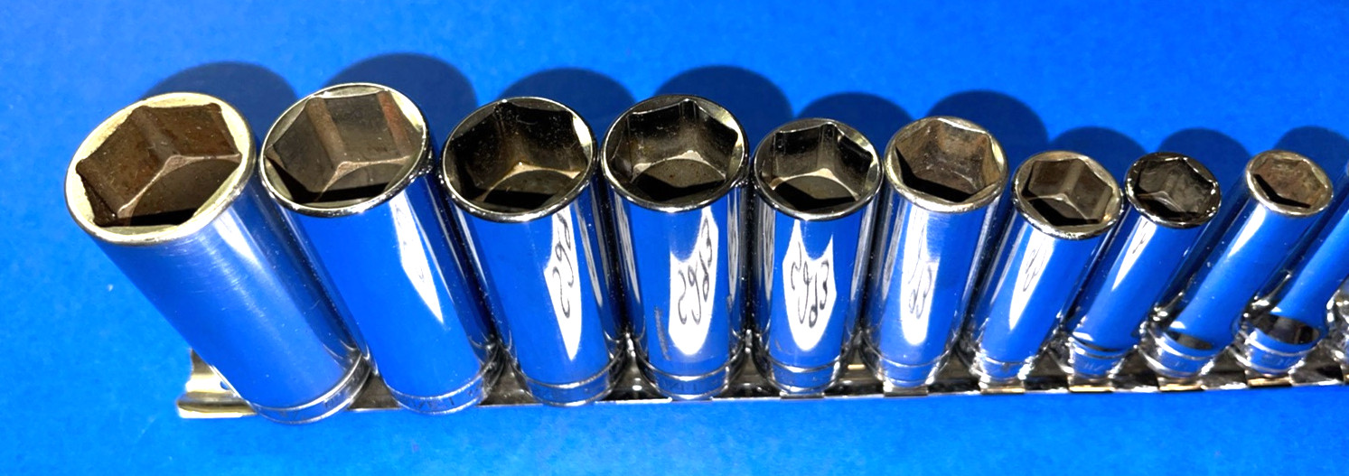 SNAP-ON TOOLS 11 PIECE 3/8 DRIVE SAE. DEEP CHROME 6 POINT SOCKET SET 211SFSY