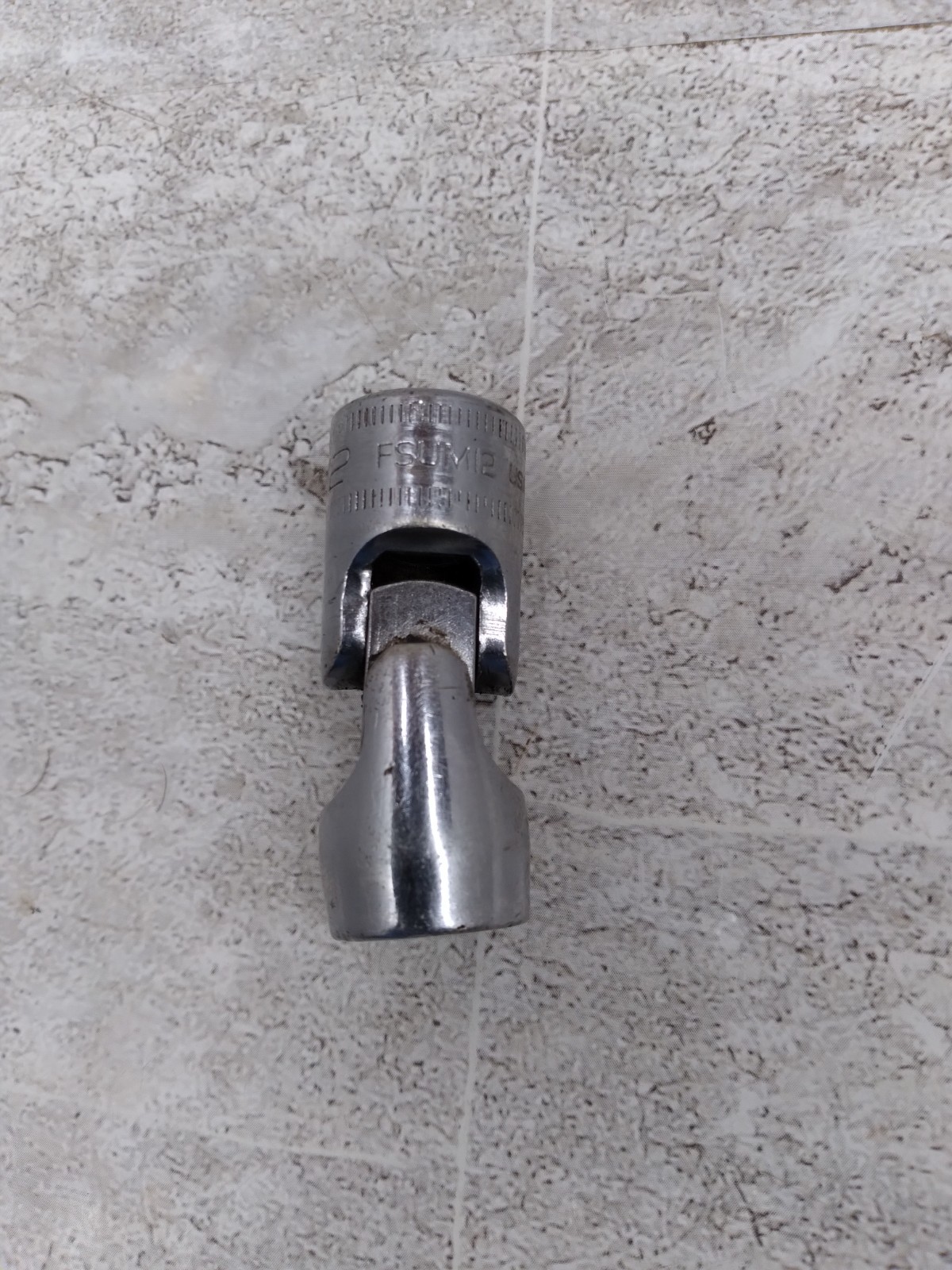 Snap On Tools 3/8″ Drive 6-Point Metric 12mm Universal Socket Standard FSUM12
