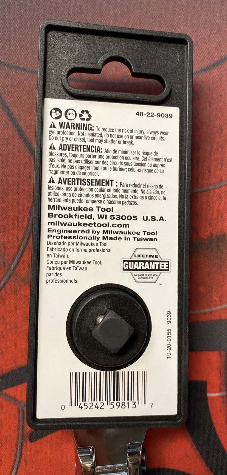 Milwaukee 48-22-9039 Flex Head Ratchet 3/8″ Drive, 9″ Length