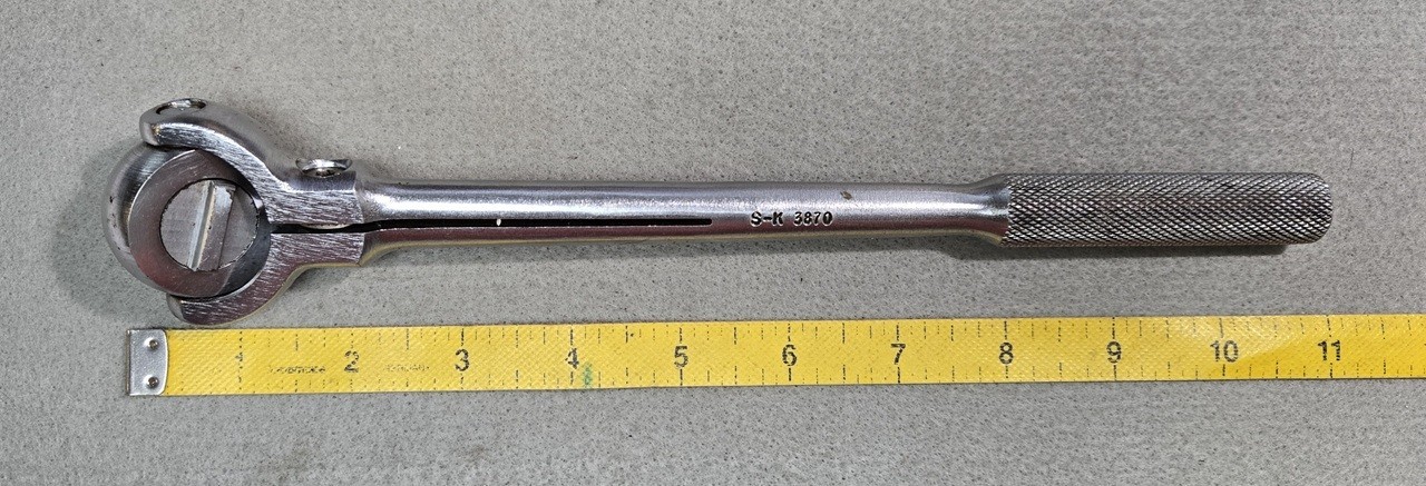 Vintage S-K 3/8 Drive Rotating Swivel Head Ratchet 3870 USA made – 1961-64