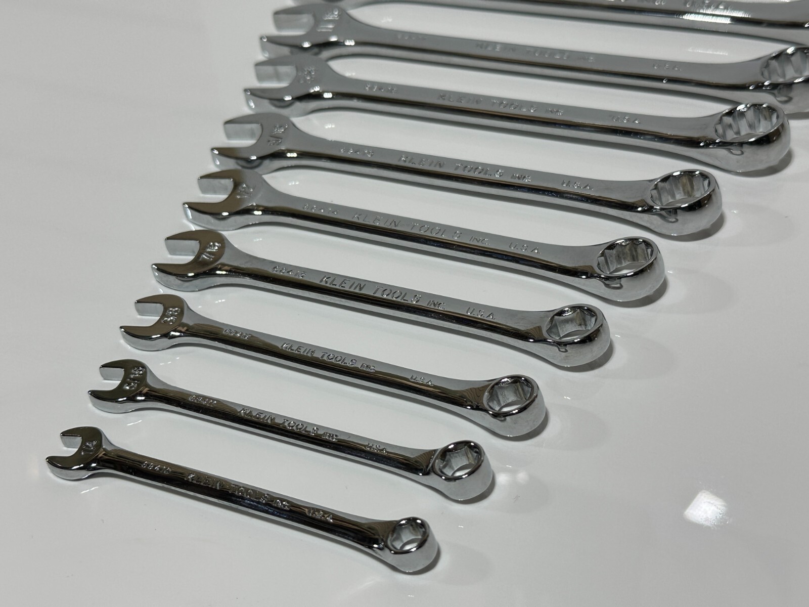 Klein Tools USA MADE (Rare) 68404 12pc SAE 1/4″ to 15/16″ Combination Wrench Set