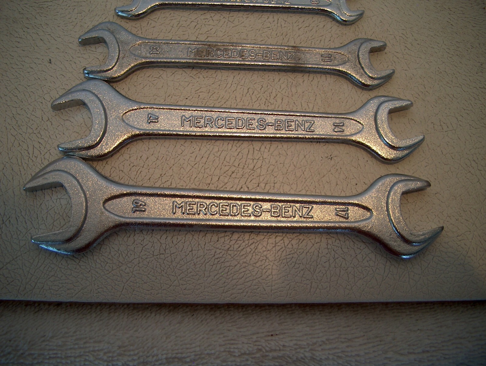 MERCEDES BENZ UNIOR DIN 895 WRENCHES COUNT OF 4