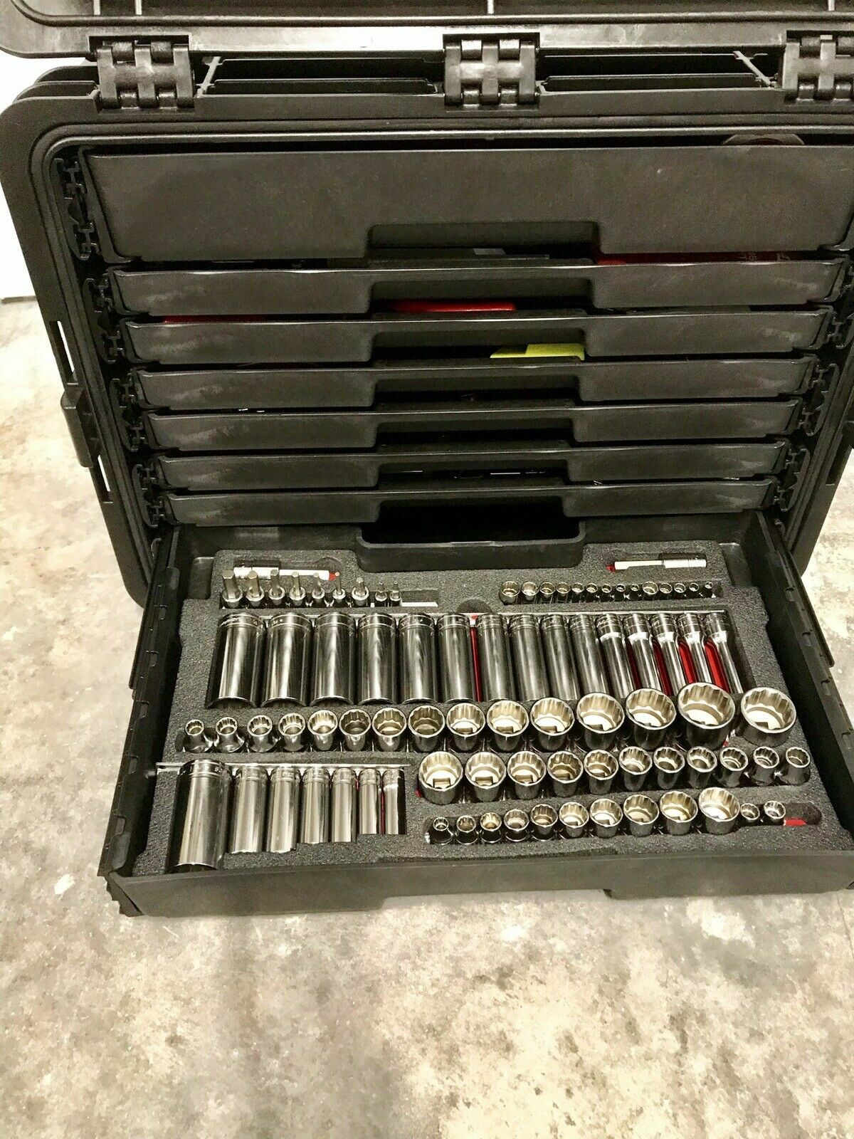 New Snap-on™ GMTK General Mechanic’s Maintenance Military Tool Set Kit 8 Drawer
