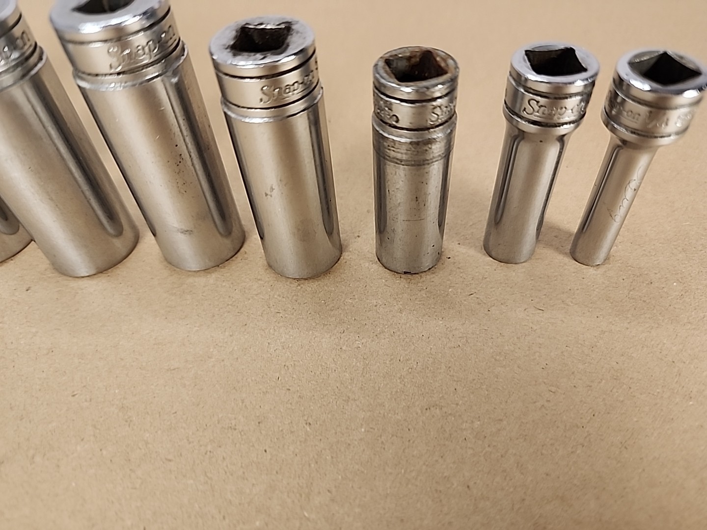 Snap-on Tools 8pc 3/8″ Drive SAE 12pt Deep Standard Sockets SF081-SF241