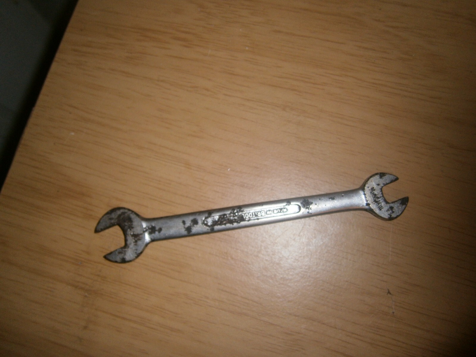 Vintage silver tone spanner. 3/16BS 1/8W (E6a)