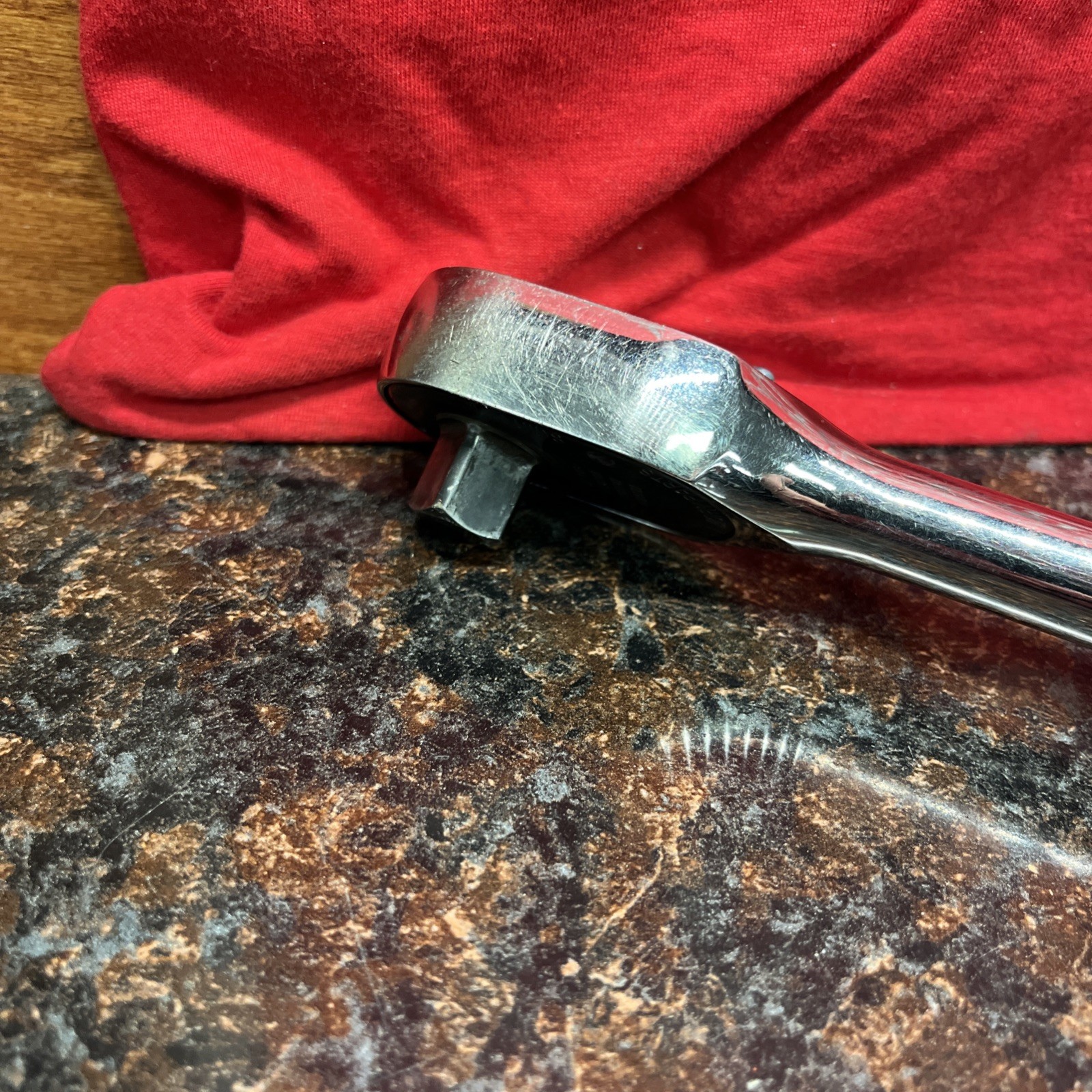 Snap-On SHL80A 1/2″ Drive Soft Grip Long Handle Ratchet (Red) – (LOOK)