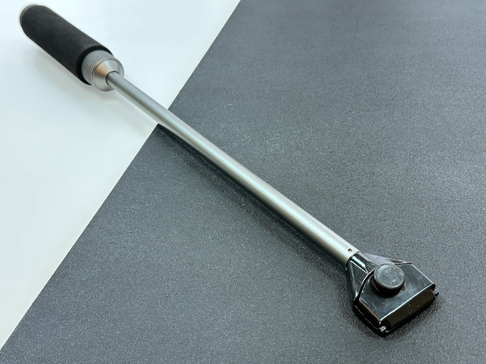 Cornwell Tools ECMS1900 Monster Scraper Tool, Aluminum Body, Comfort Grip, 19” L