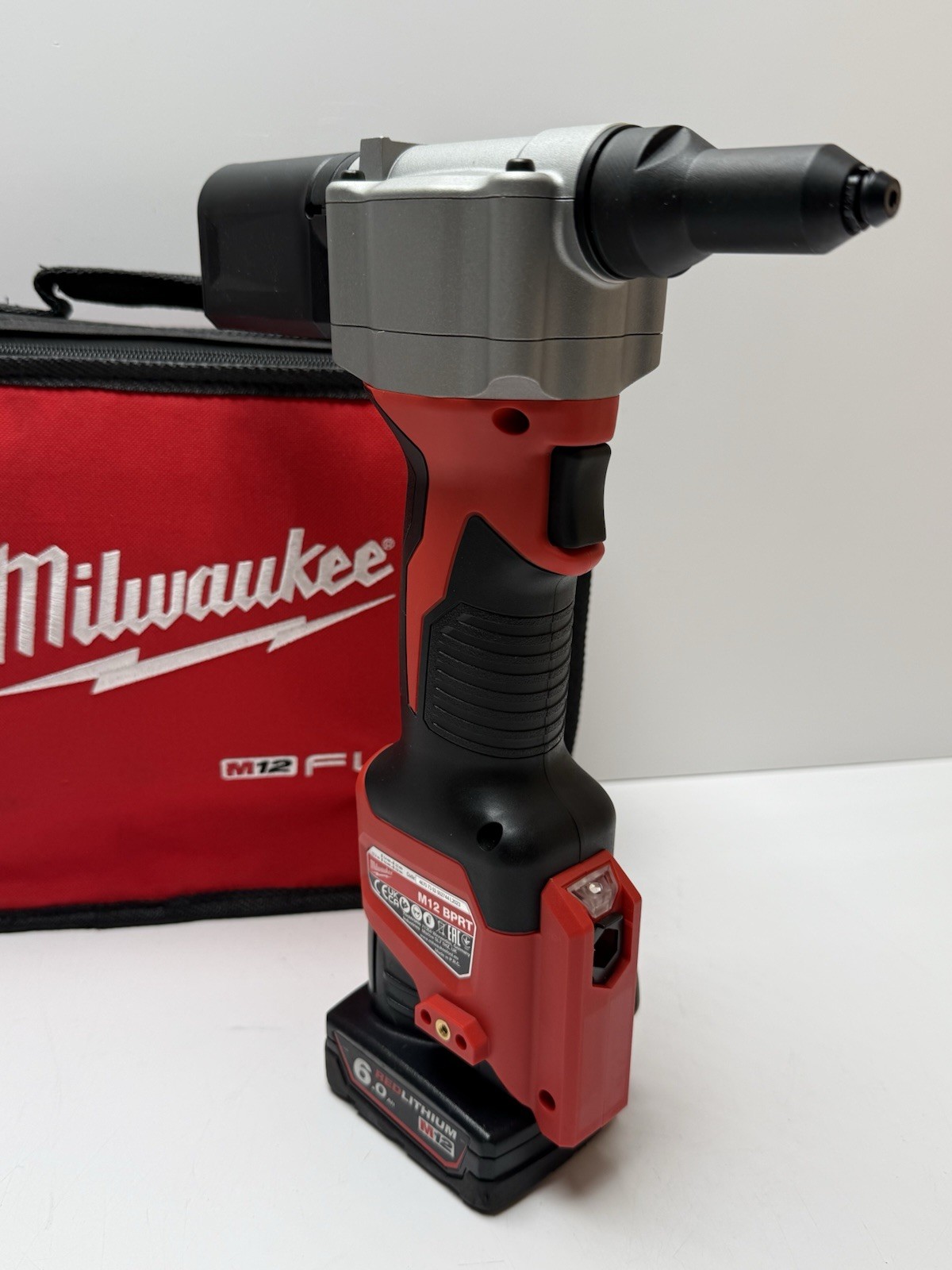 Milwaukee M12BPRT-201X 12V Pop Rivet Gun Cordless Brushless With 6 Ah Battery