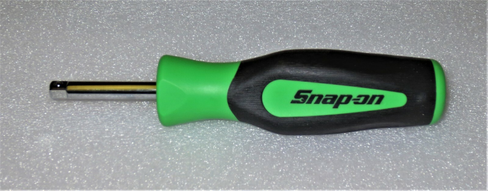 NEW Snap-on 1/4″ DRIVER – SGT4BG *SOFT GREEN HANDLE* 1/4″ SHANK DRIVER *NEW*
