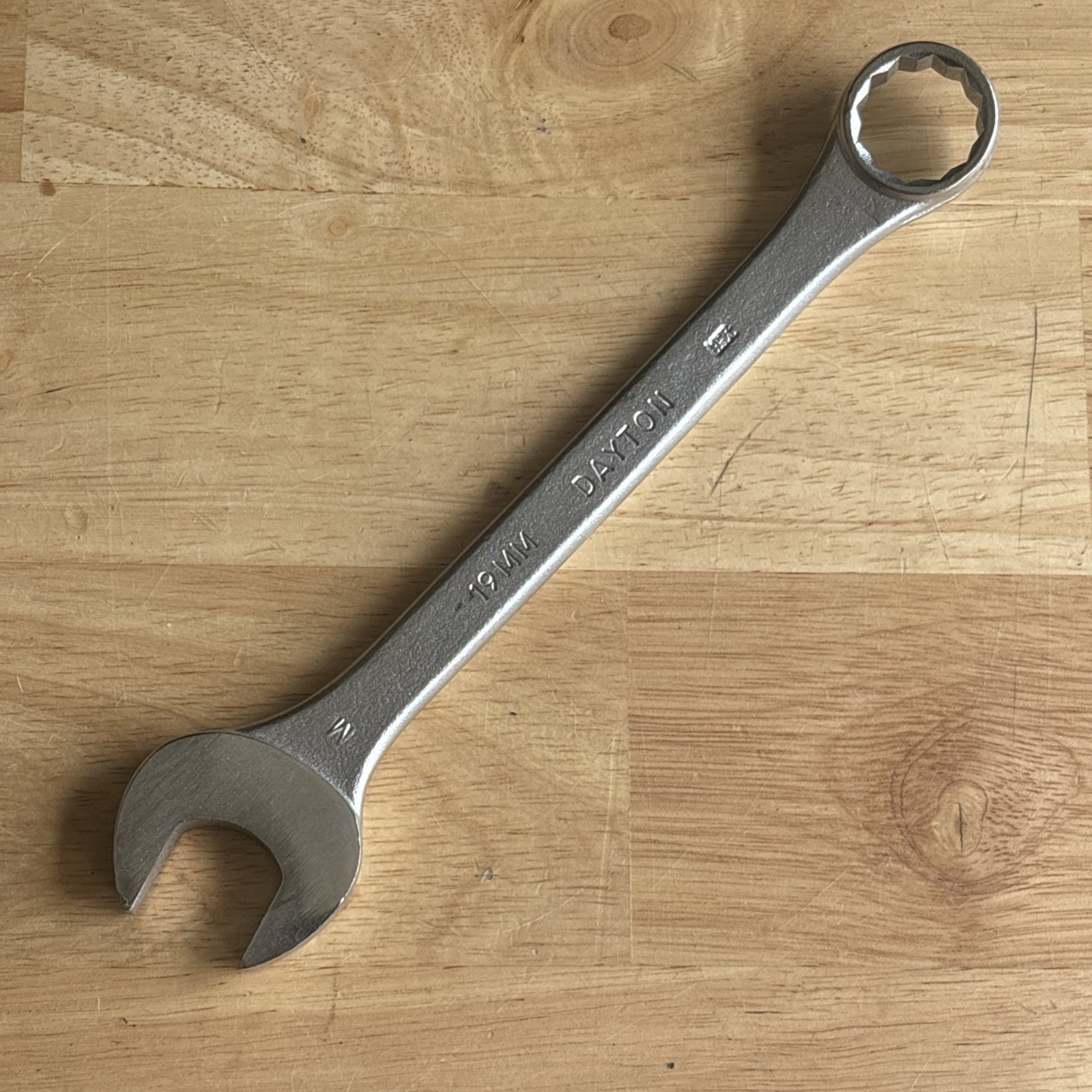 Dayton 19mm Combination Wrench 12 Point 8″ Total Length Vtg USA