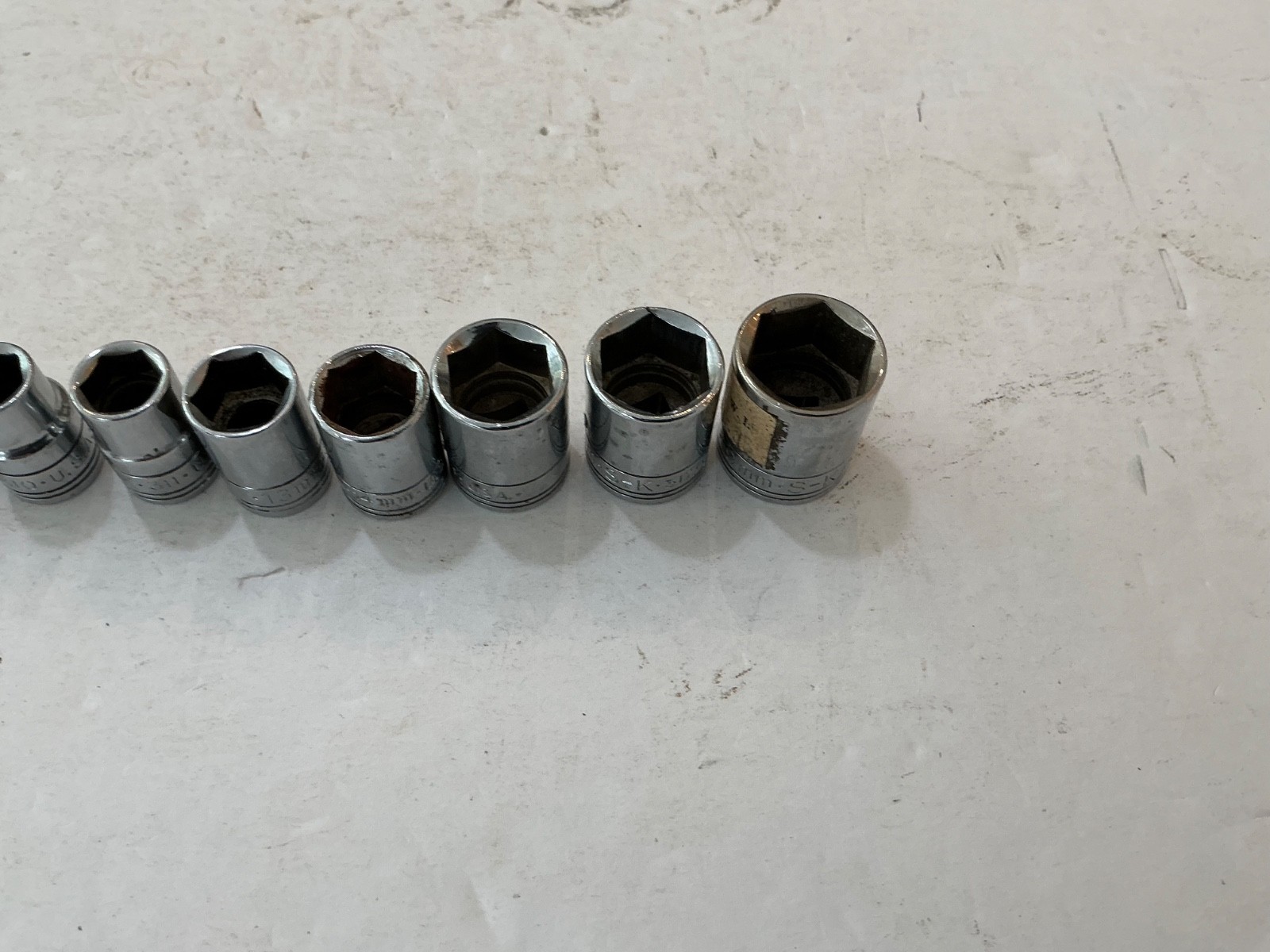 S-K tools 9 pc 3/8″ drive shallow metric socket set 7mm-19mm USA made