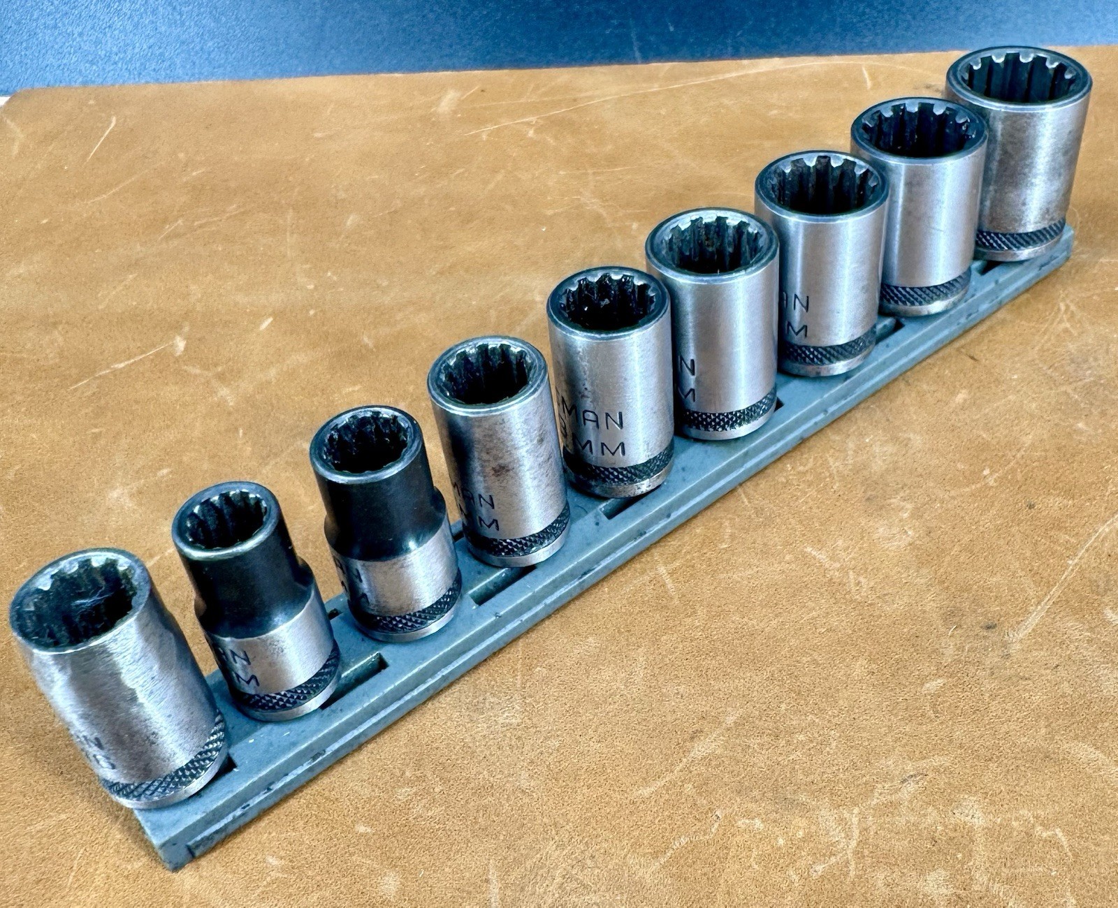 Vintage Craftsman 1/4” Drive9PC Metric Universal Spline Socket Set, Scarce Set