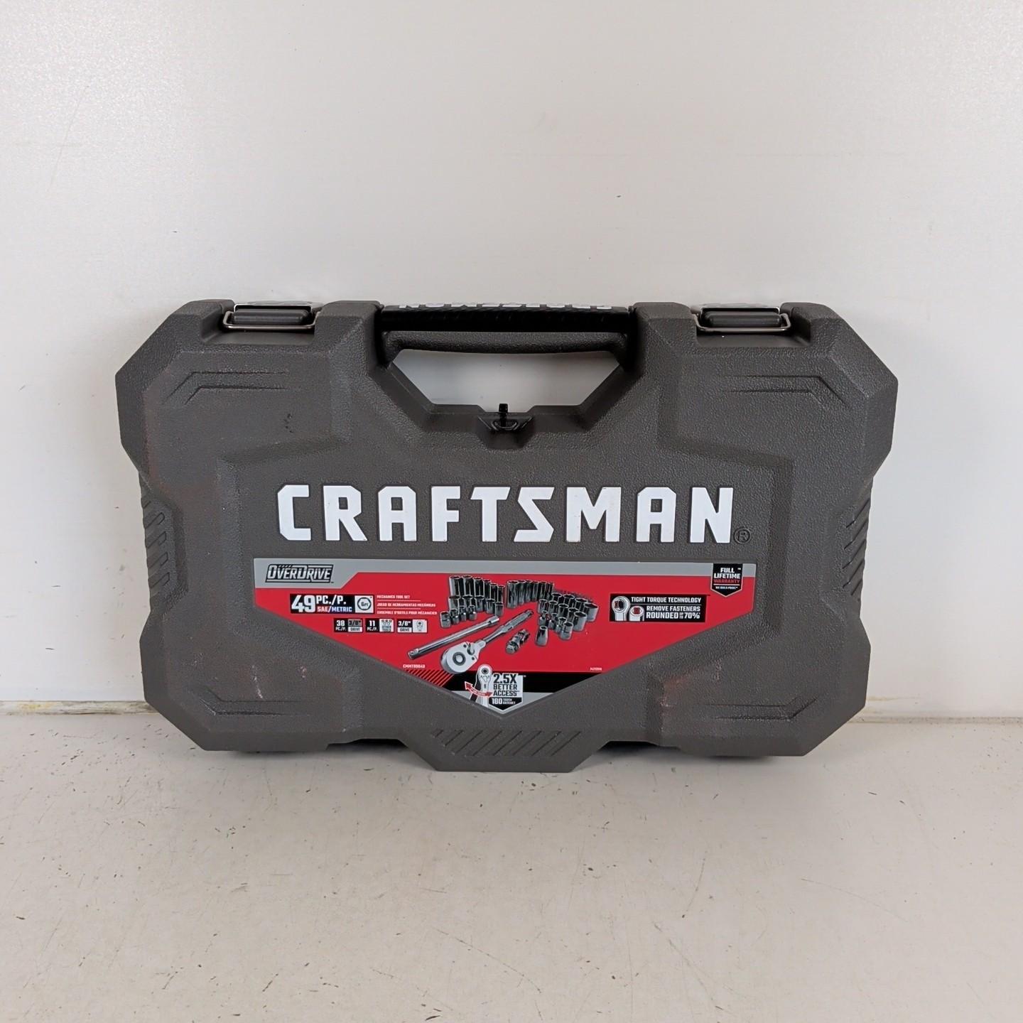 CRAFTSMAN CMMT99204 49-Piece OVERDRIVE™ 3/8″ Drive Mechanic’s Tool Set with Case
