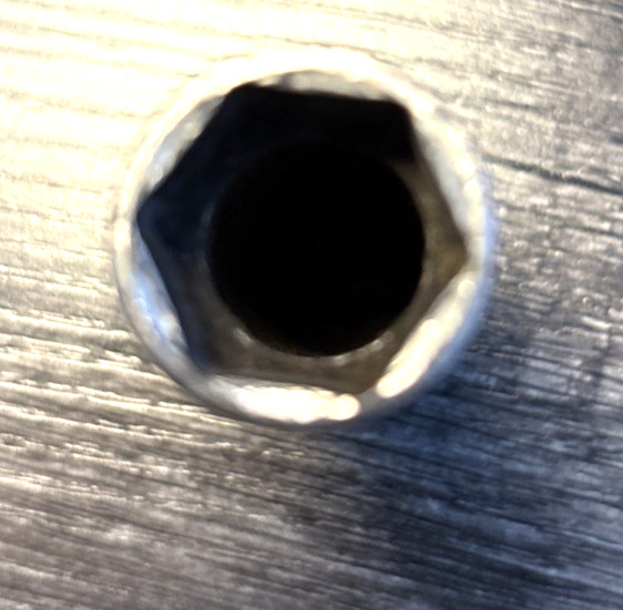 Snap-On #SFSM17 17mm Deep 6 Point Socket 3/8″ Drive USA