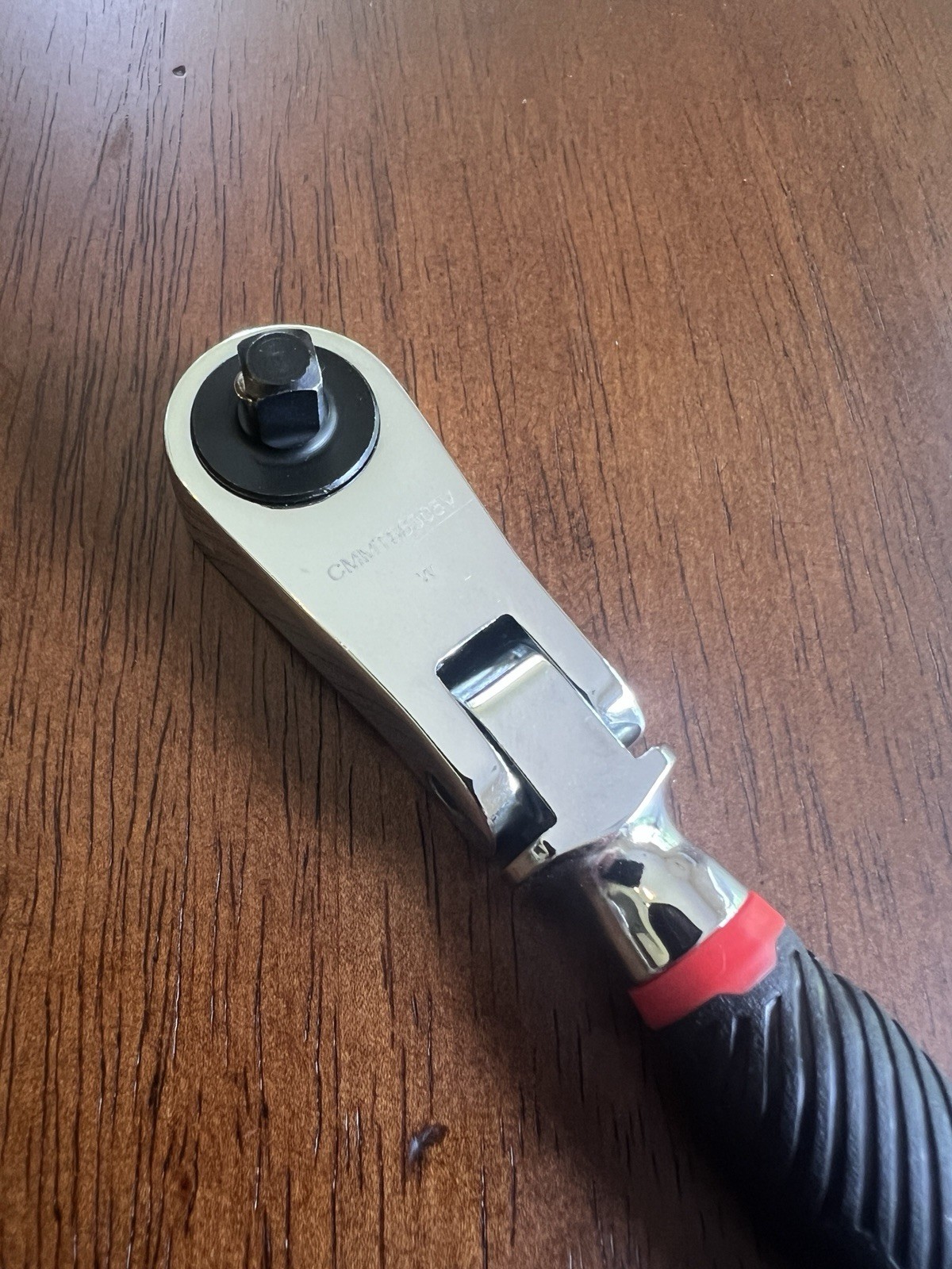 Craftsman V-SERIES Ratchet, 1/4 Inch Drive, 80-Tooth, Flexible Head Comfort Grip