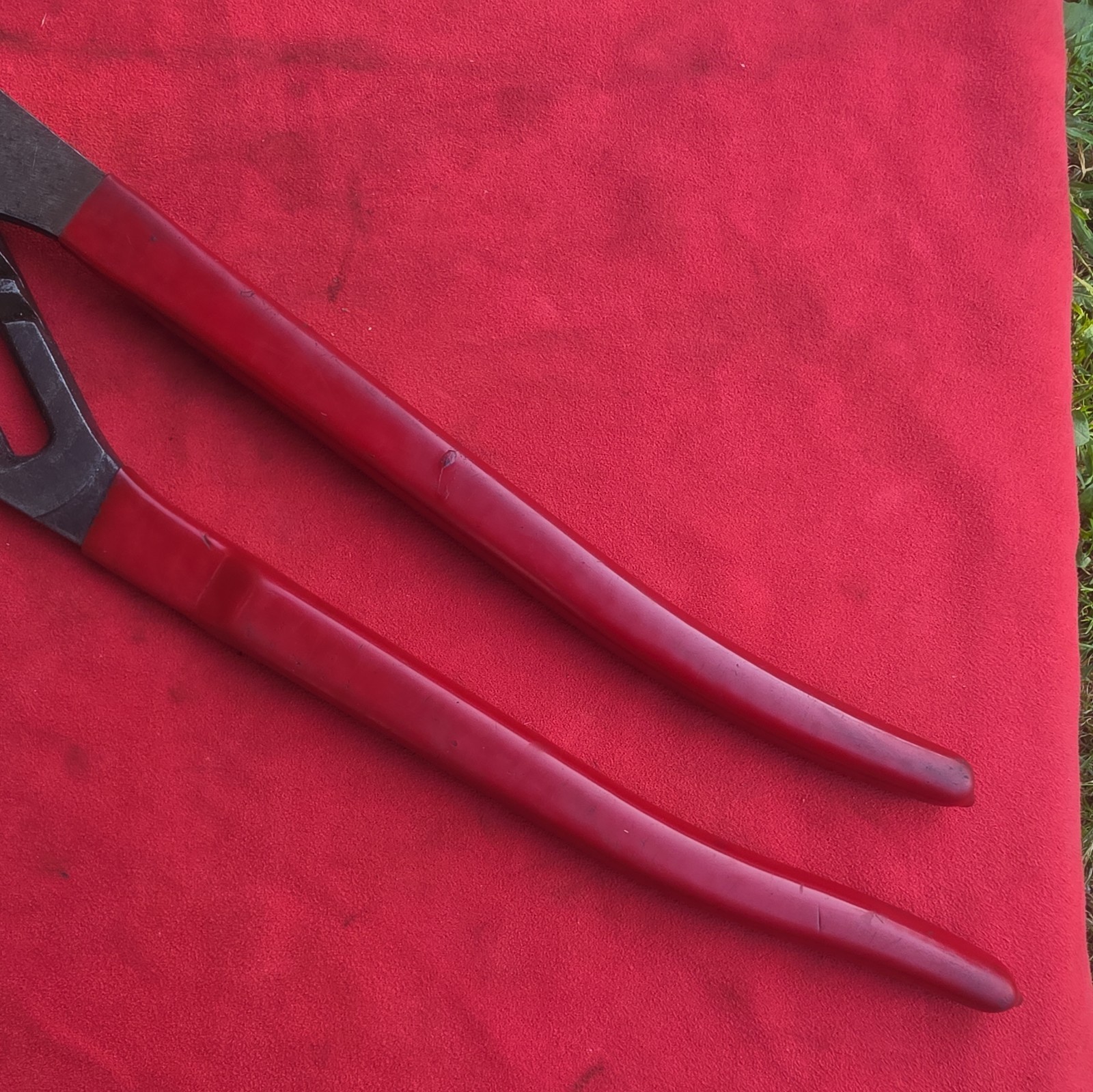 BLUE POINT CHN460 ADJUSTABLE JOINT PLIERS 16″ SERRATED T&G SLIP GRIPS Snap On