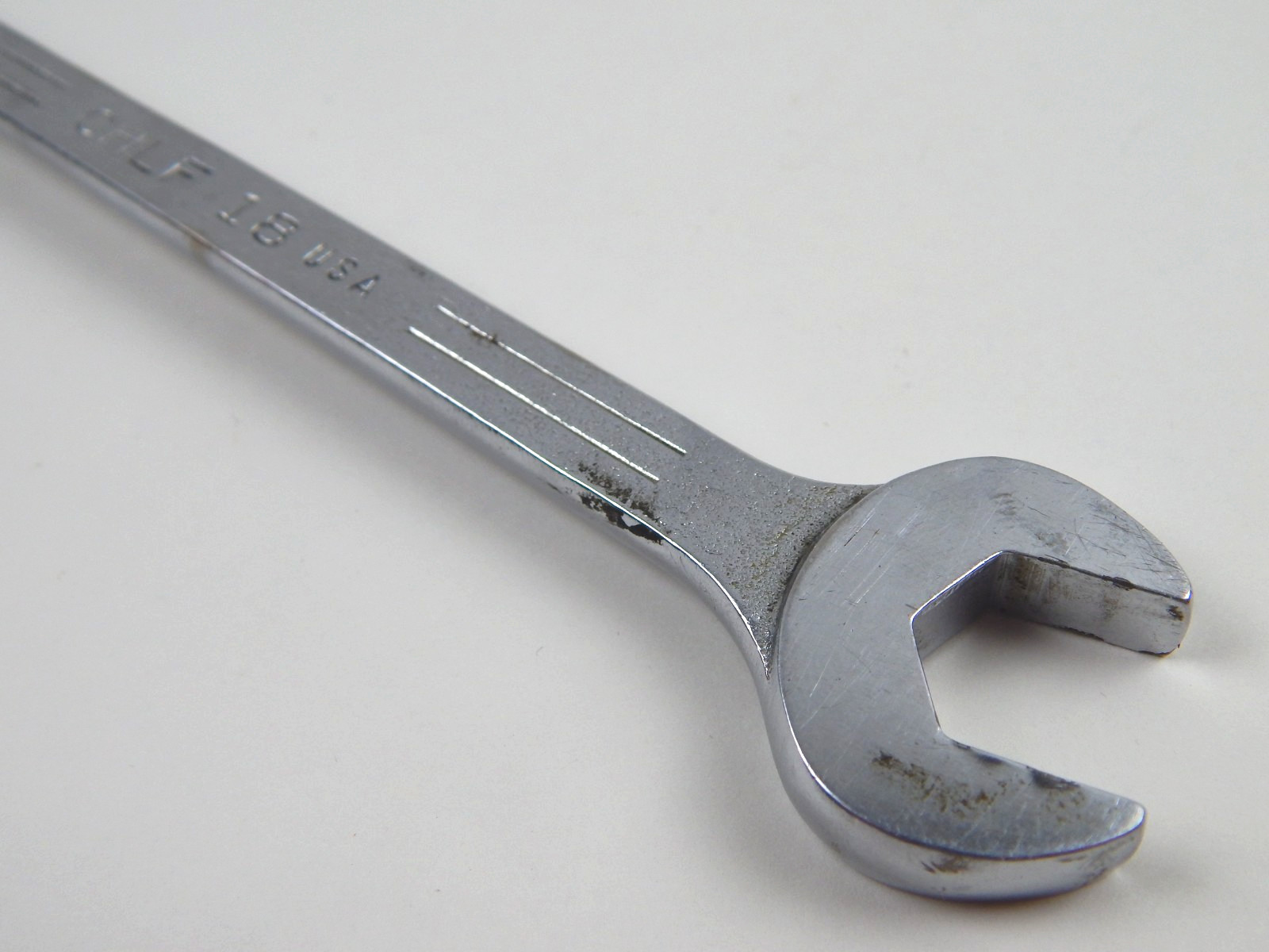 MAC Tools CHLF18 9/16″ Flex-Head 6 Point Socket End Chrome Combination Wrench VG