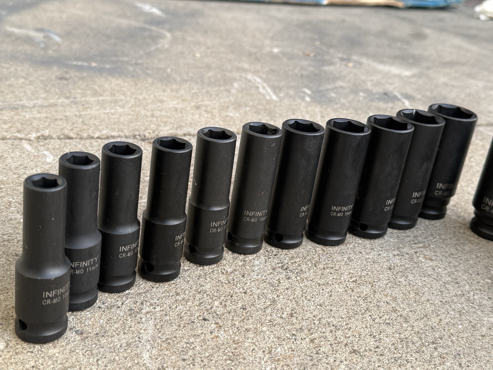 24pcs 1/2″ Dr. Deep Impact Socket Set SAE Metric Sockets 6pt.