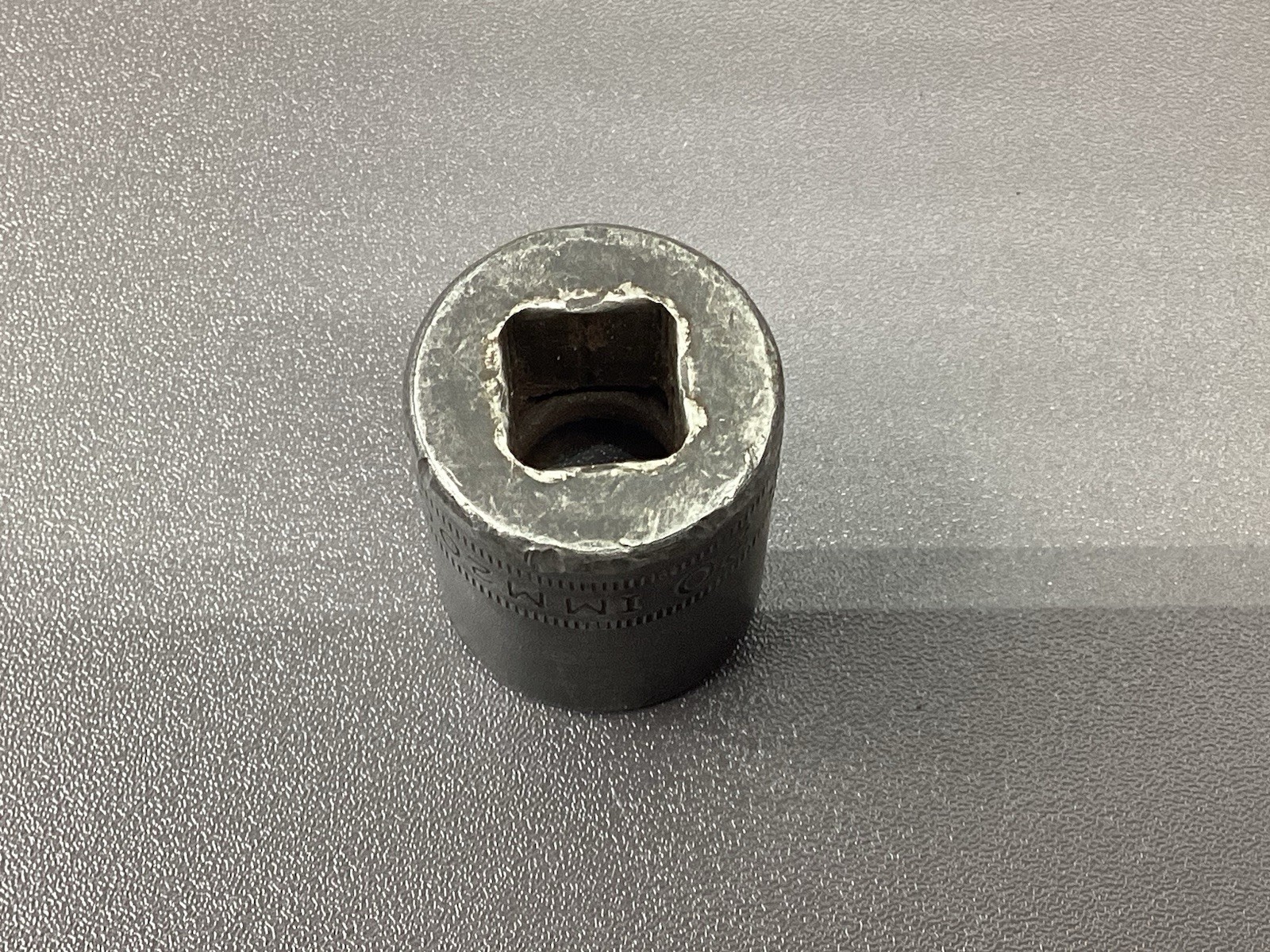 Snap On 1/2″ Drive 20MM 6PT Metric Shallow Impact Socket Canada IMM200