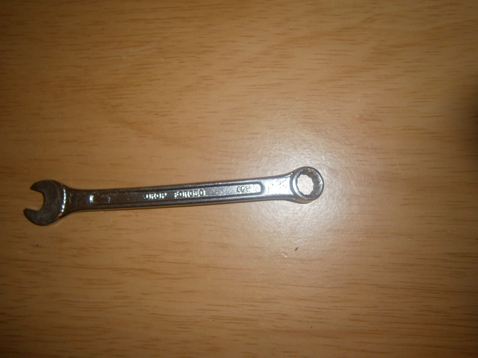 Vintage silver tone spanner. 8mm both ends.(E6c)
