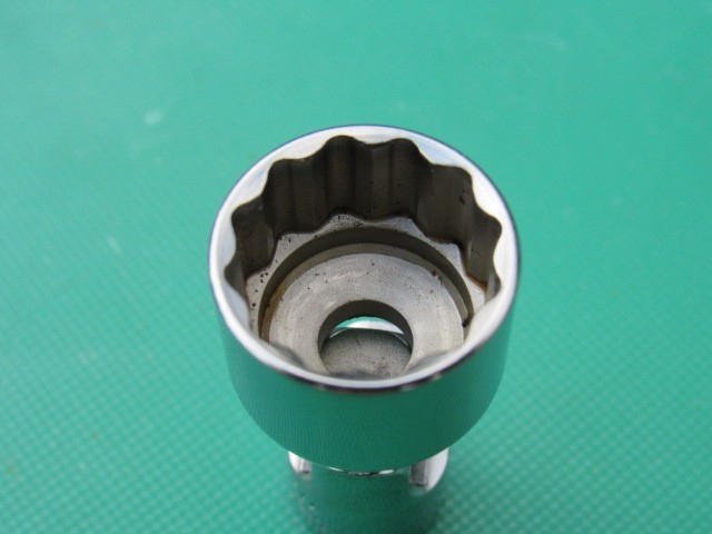 SNAP ON TMU181A 9/16″ 12 POINT 1/4″ DRIVE SAE UNIVERSAL SWIVEL SOCKET NEW LOGO