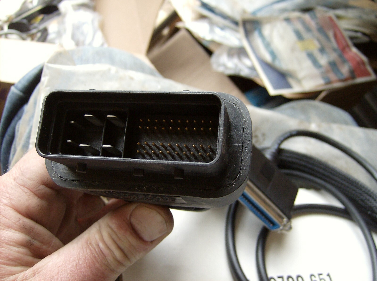 KENT MOORE J39700-650 J39700-651 BREAKOUT BOX OVERLAY AND ADAPTER