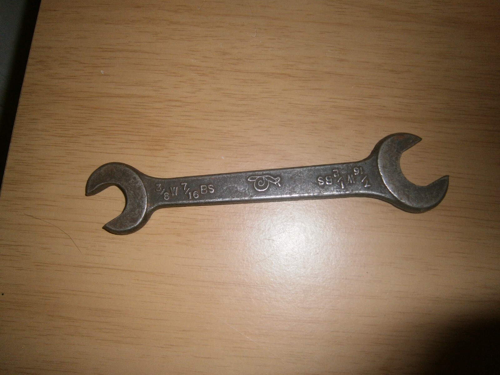 Vintage silver tone spanner. 7/16w/ 1/2BS & 3/8W /7/16BS ends.(E6c)