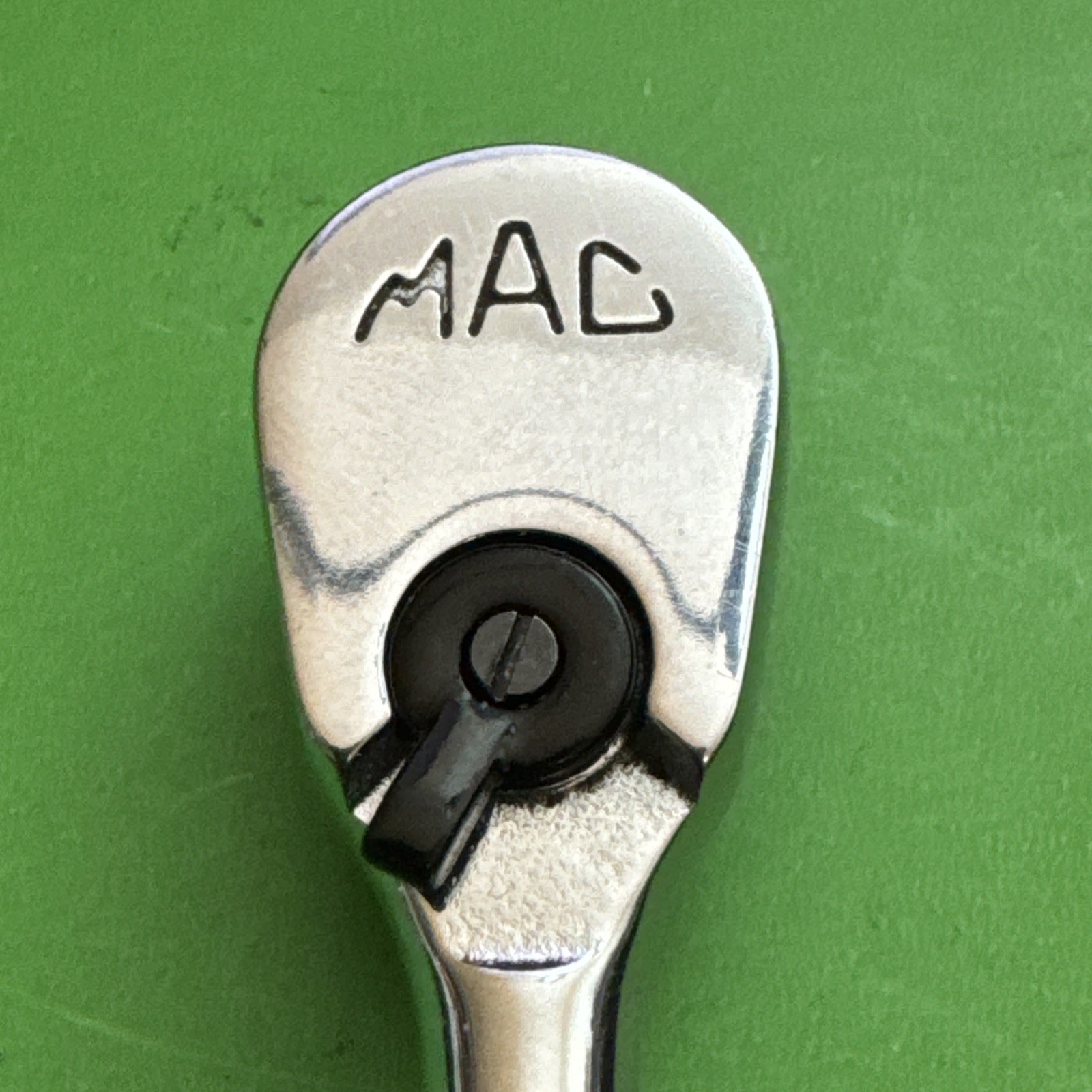 MAC Professional Tools USA 1/4″ Drive 4.75″ Long Knurled Pear-Head Ratchet MR5