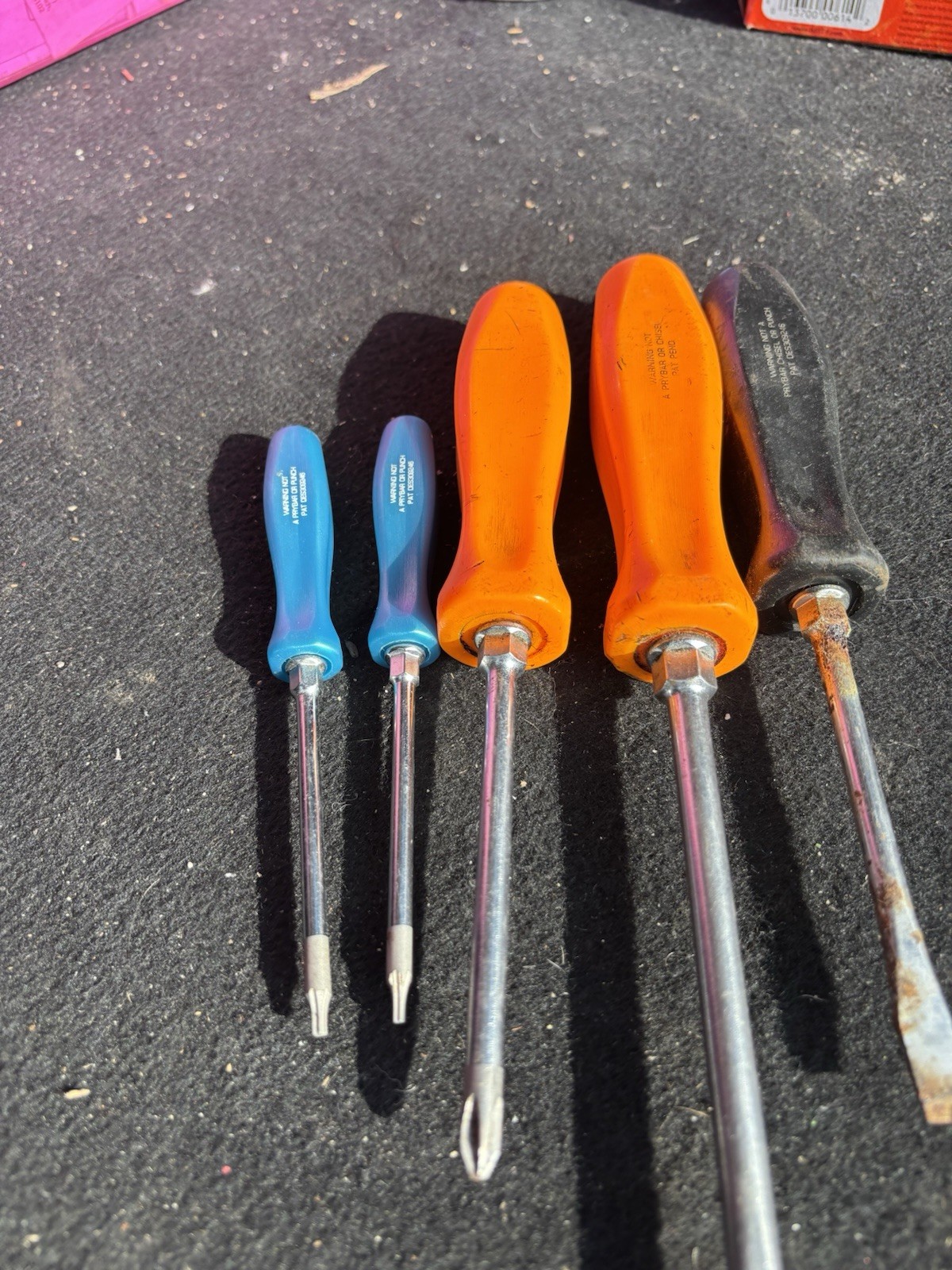 Snap On Tools Screwdrivers A Lot 5 Screwdrivers SDT SSD6 SSD4 Used Condition!