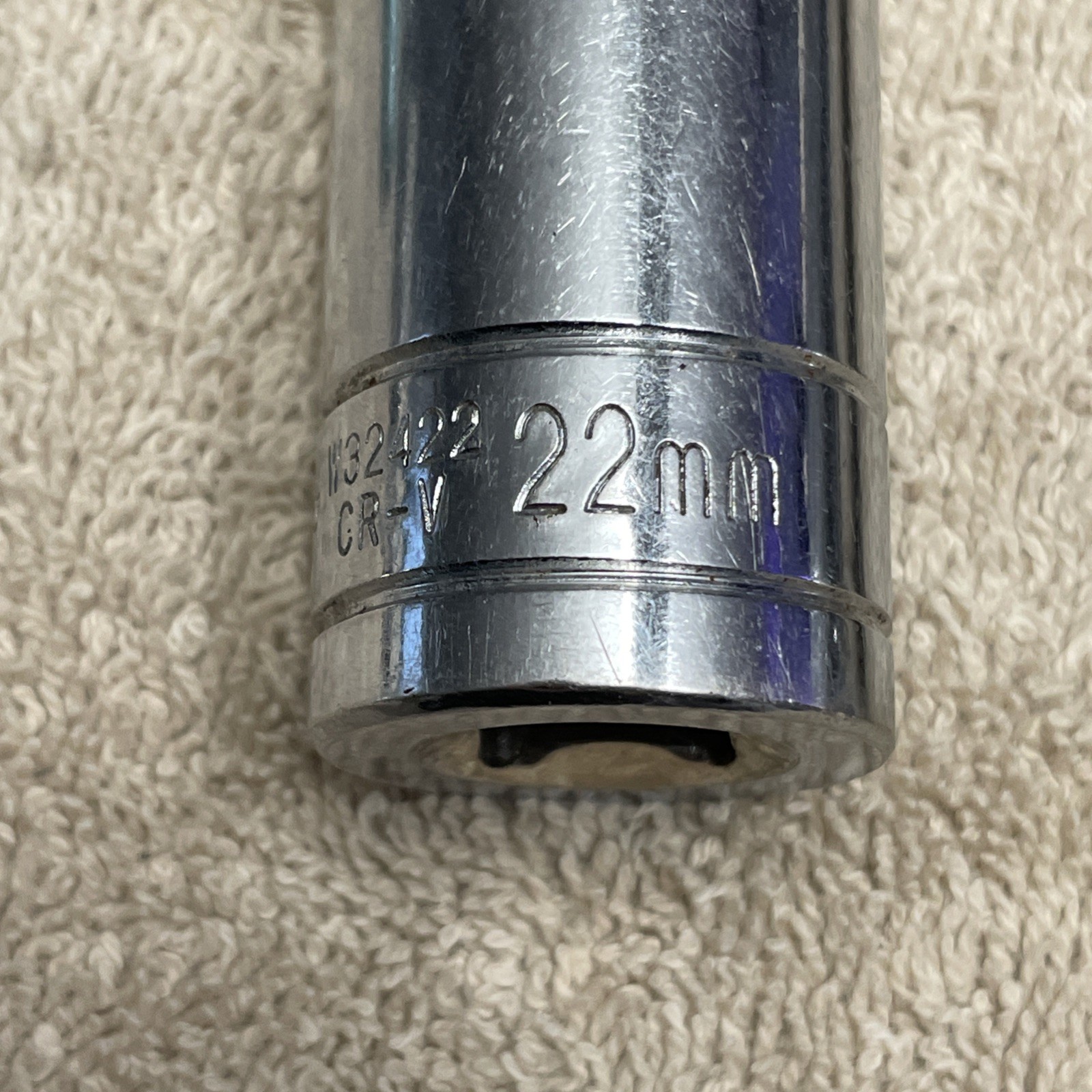 Chrome Vanadium (Cr-V) Steel Deep Well Metric Sockets 22mm/23mm