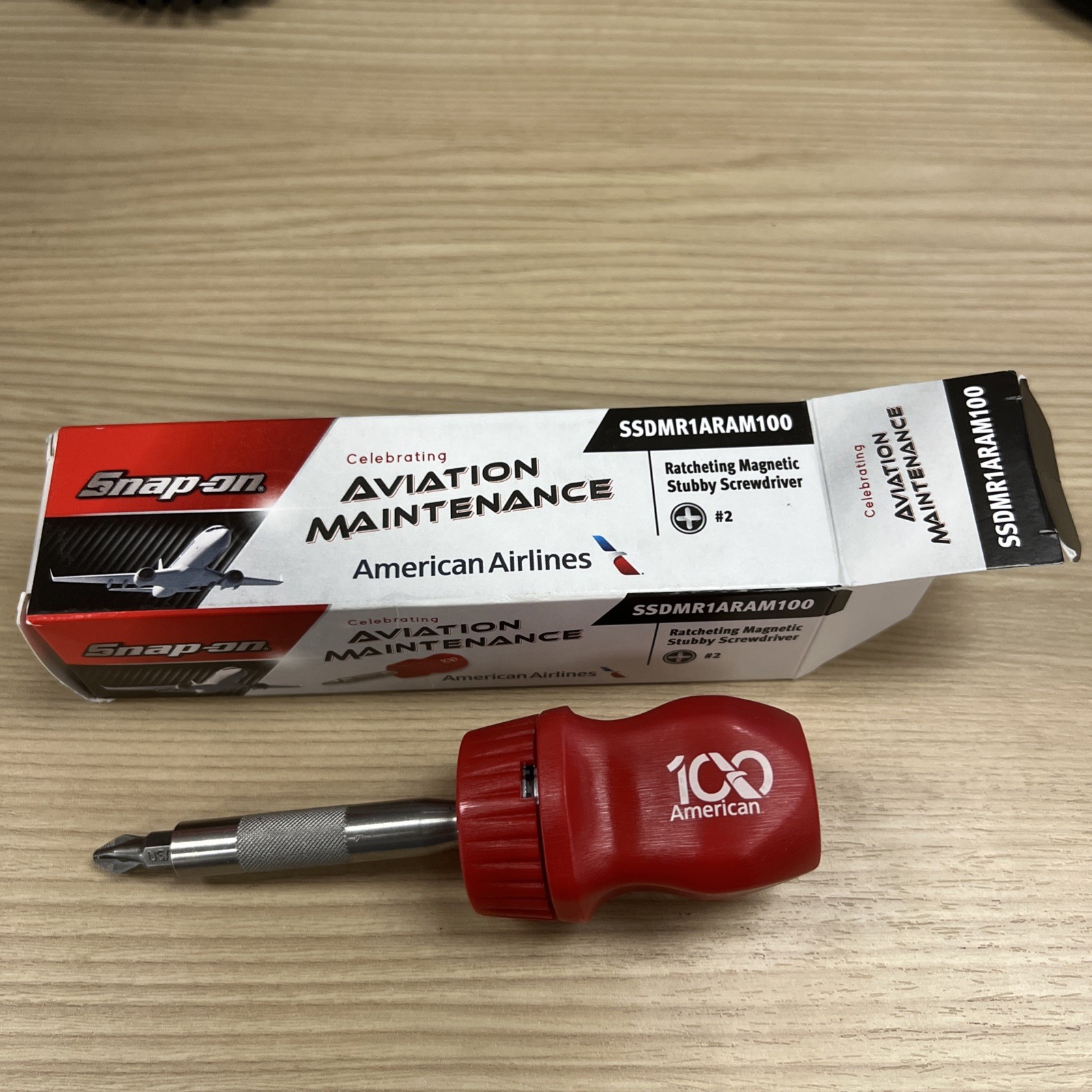 American Airlines Snap On Stubby Ratcheting Screw Driver