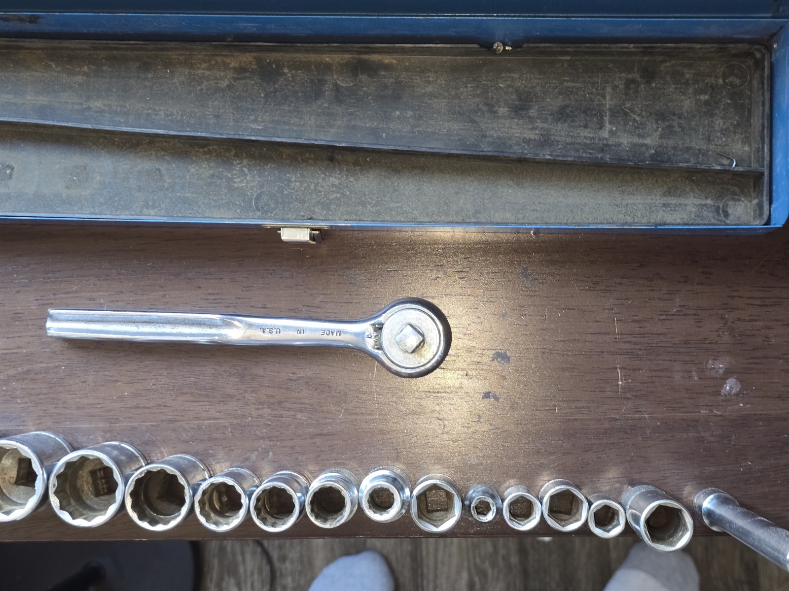 Kraeuter Socket Set 3/8 Drive Ratchet 32070 SAE 12pt USA Metal Case Vintage