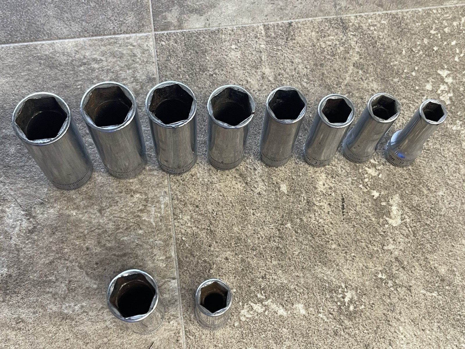 SNAP ON SFSM 3/8 DRIVE 6 POINT SOCKETS 19MM-18-17-16-14-12-11-9-7/16-5/8 10 PC