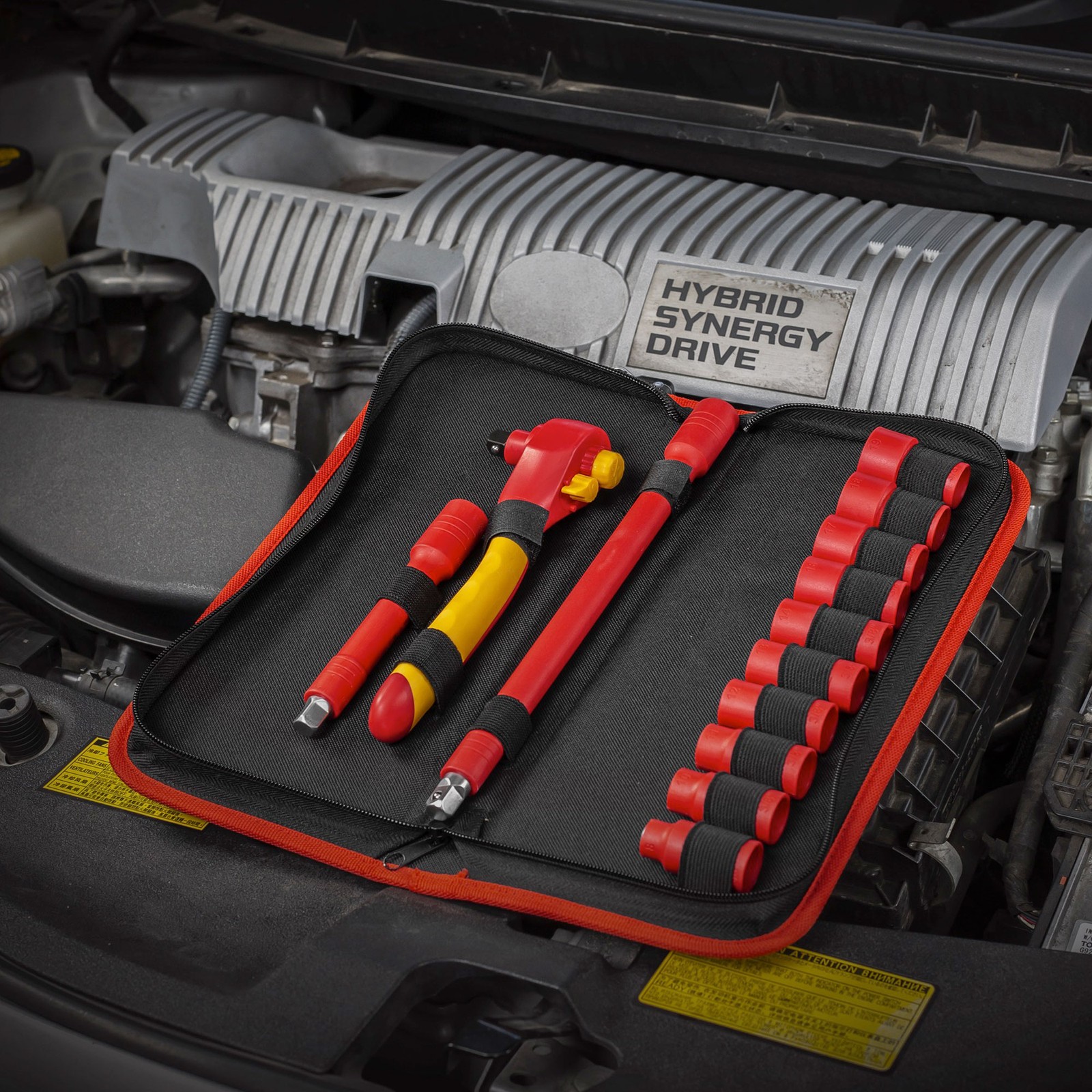 Powerbuilt 13 Piece 3/8-Inch Drive VDE Ratchet And Socket Set – 642937