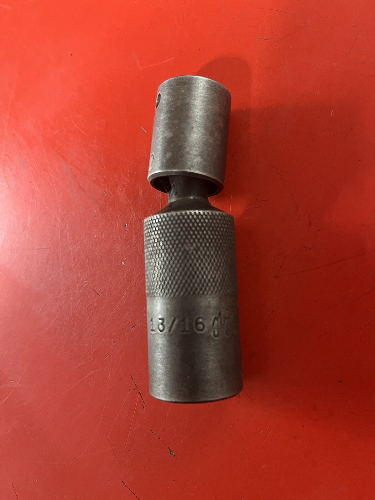MAC Tools XUP266DP Impact Universal 13/16 in. Spark Plug Socket 3/8″ Drive 6 Pt
