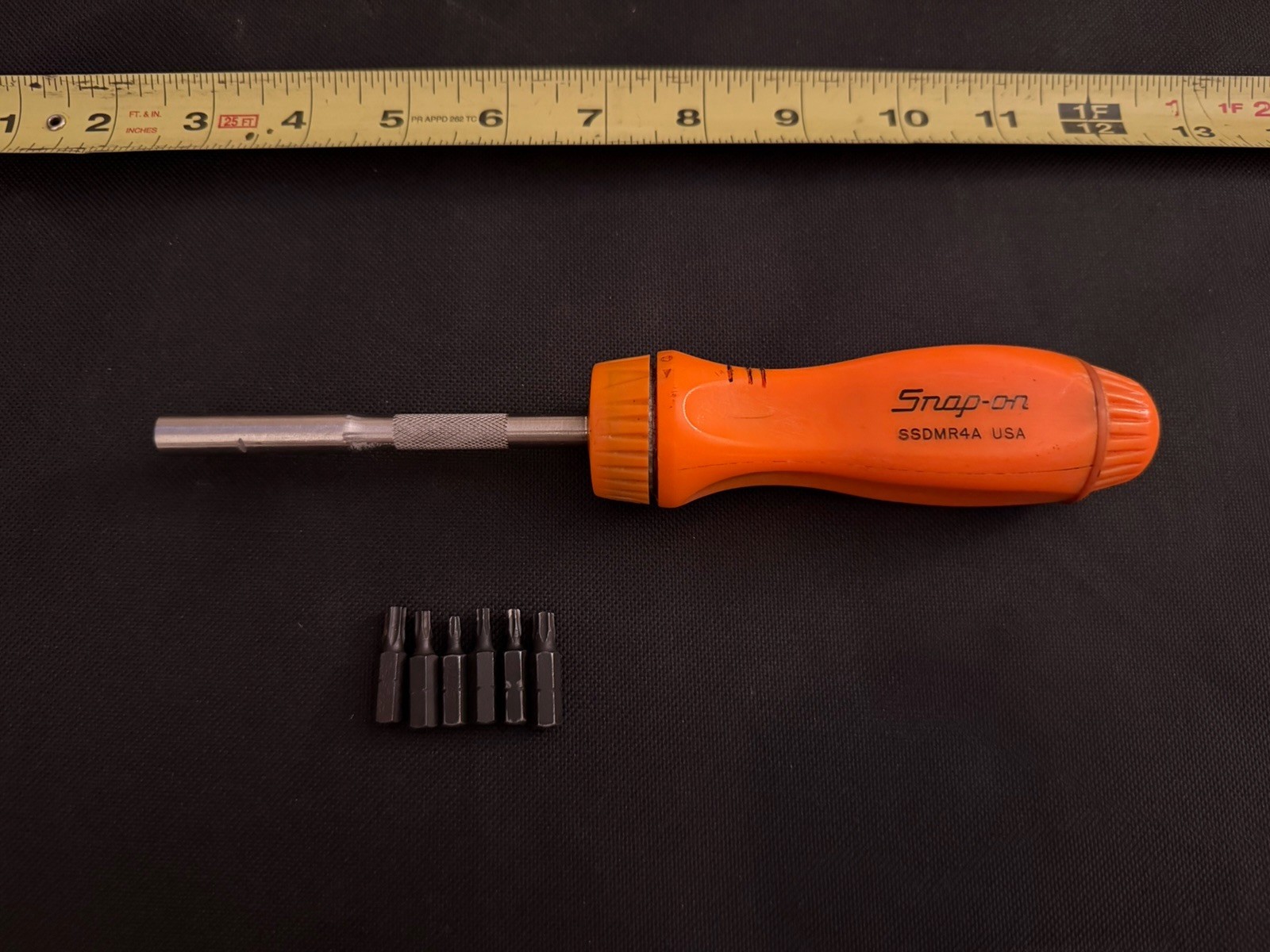 Snap-on Tools Orange Ratcheting Screwdriver SSDMR4A With Bits