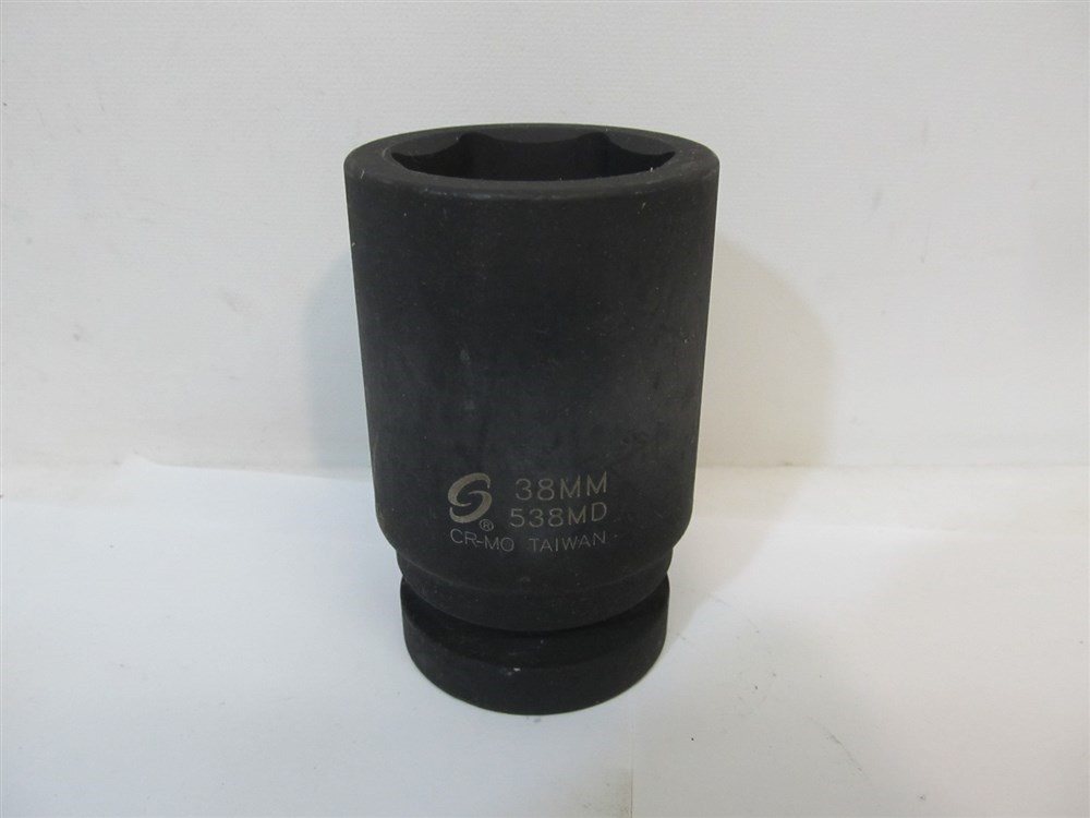 Sunex 538MD , 38mm Deep Impact Socket, 1″ Drive, 6 Point