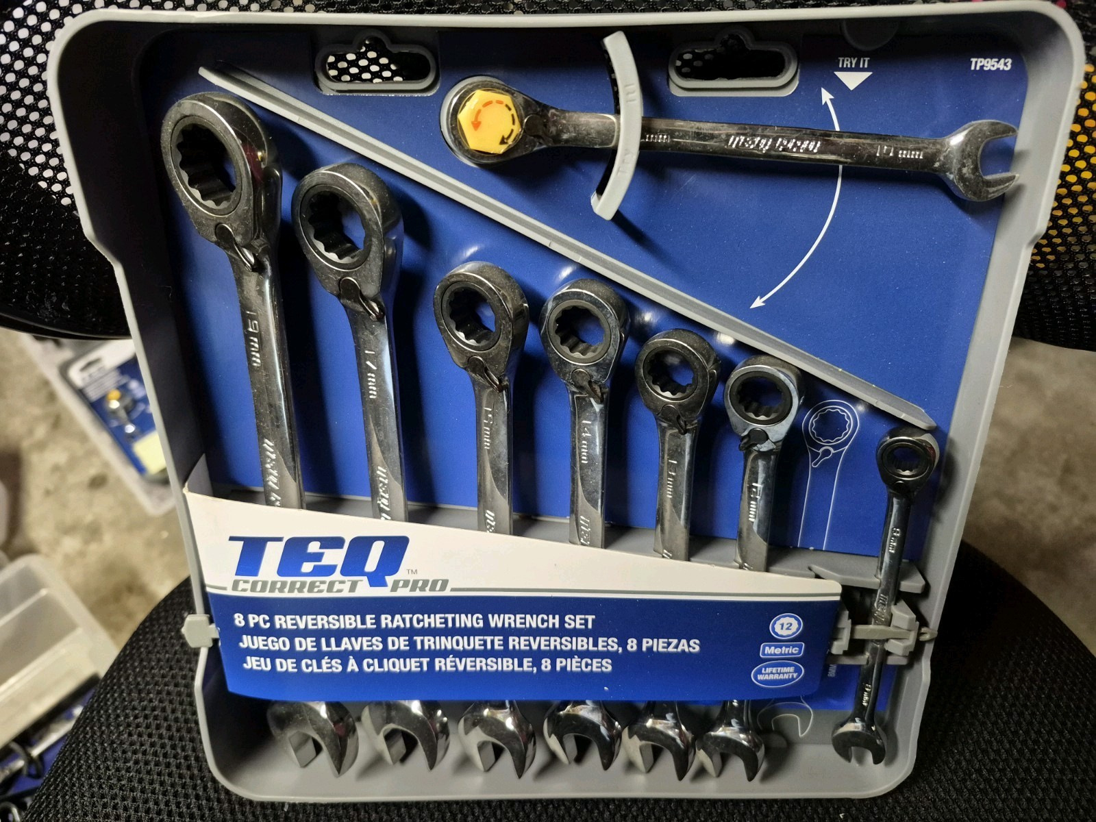 TEQ Correct Pro Metric Ratcheting Wrench Set Reversible Combination Head 8 Piece