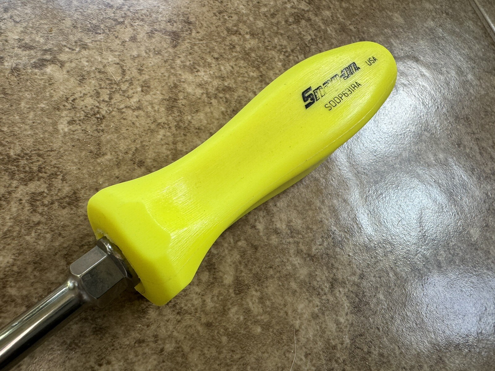 🟡 NEW Snap-On RARE HI-VIZ Hard Handle #3 Phillips Screwdriver SDDP63IRA