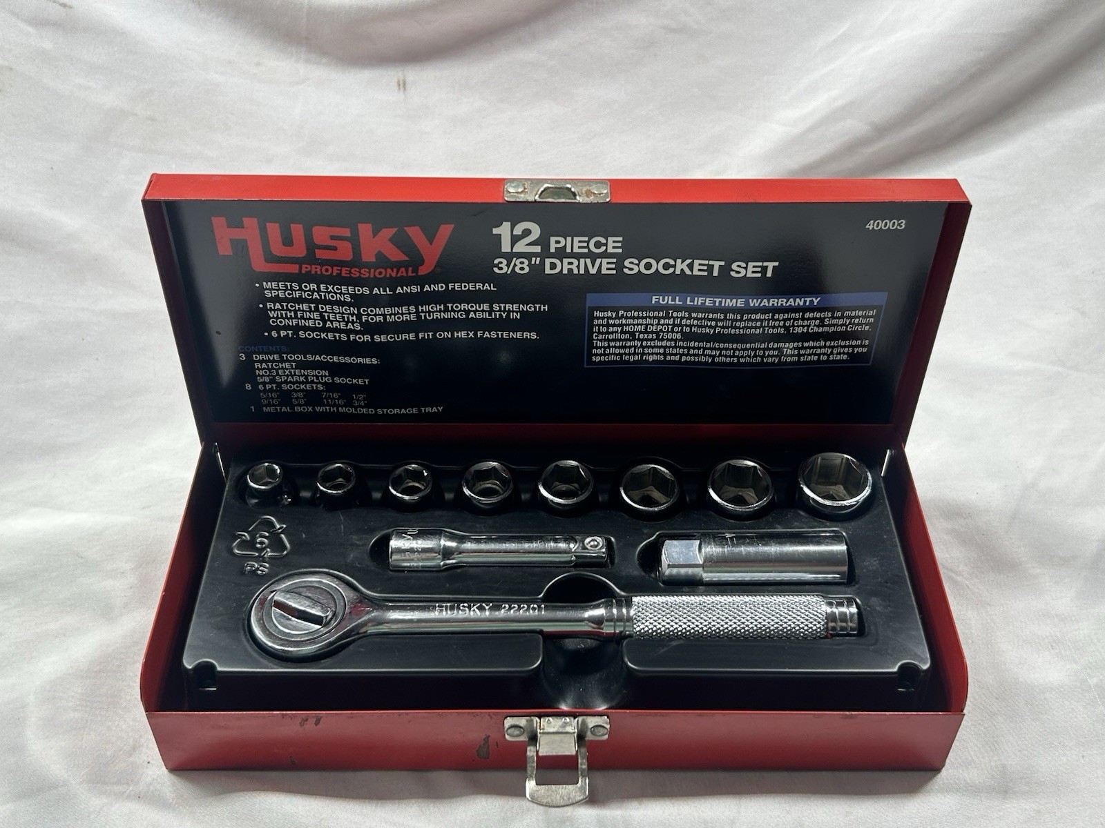 HUSKY PROFESSIONAL 12 Piece 3/8” Drive Socket Set #40003 Metal Case Made In USA