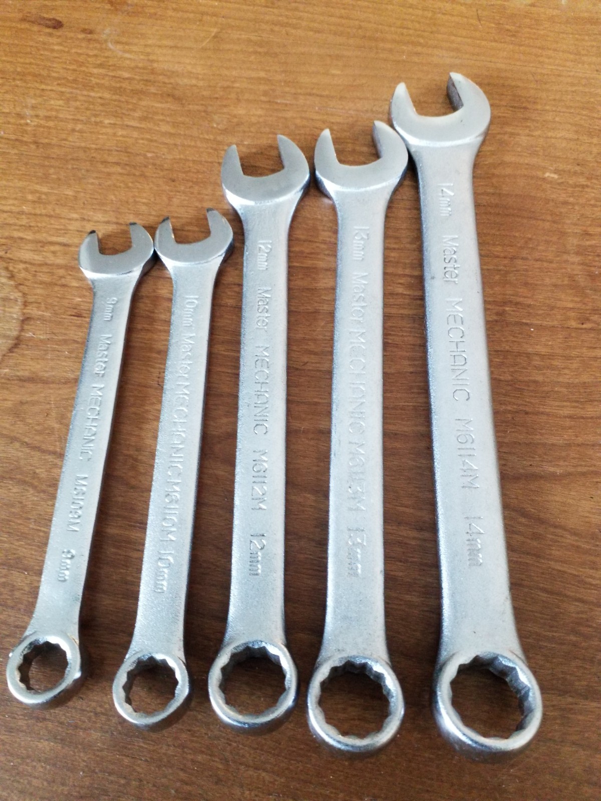 5 Master Mechanic Metric Combo Wrenches 12 Pt. 9, 10, 12, 13, 14