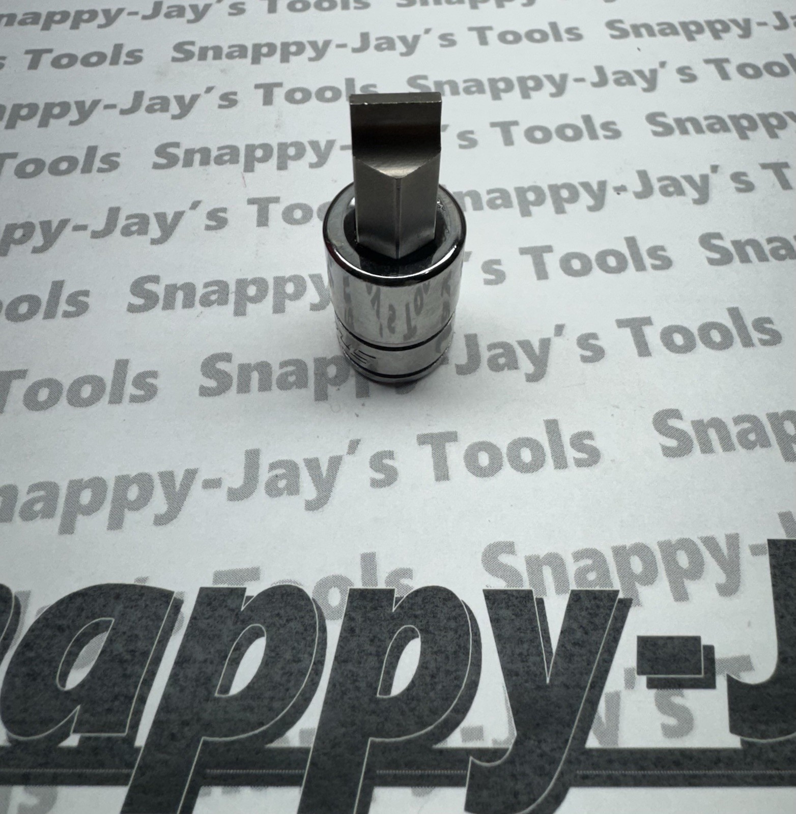Snap-On Tools USA NEW 3/8″ Drive 3/8″ Flat Tip Short Bit Socket Driver F62E