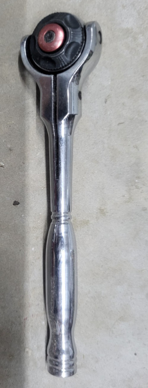 MATCO AR6STA – 1/4″ DRIVE ROUND SWIVEL HEAD QUICK RELEASE 6″ CHROME RATCHET