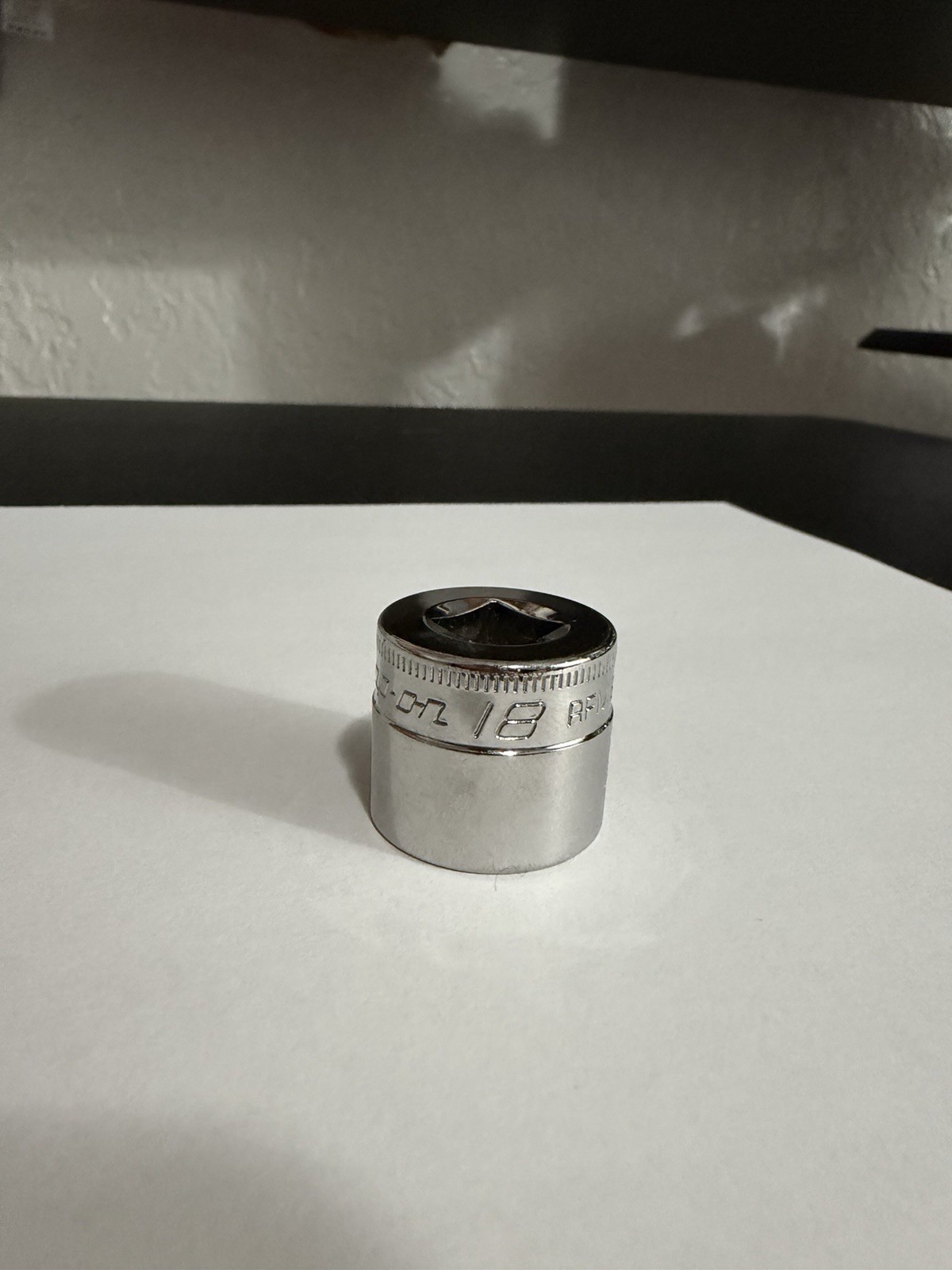 Snap-on Tools USA 3/8” Drive 12 Point 18mm Metric LOW PROFILE Socket RFM18
