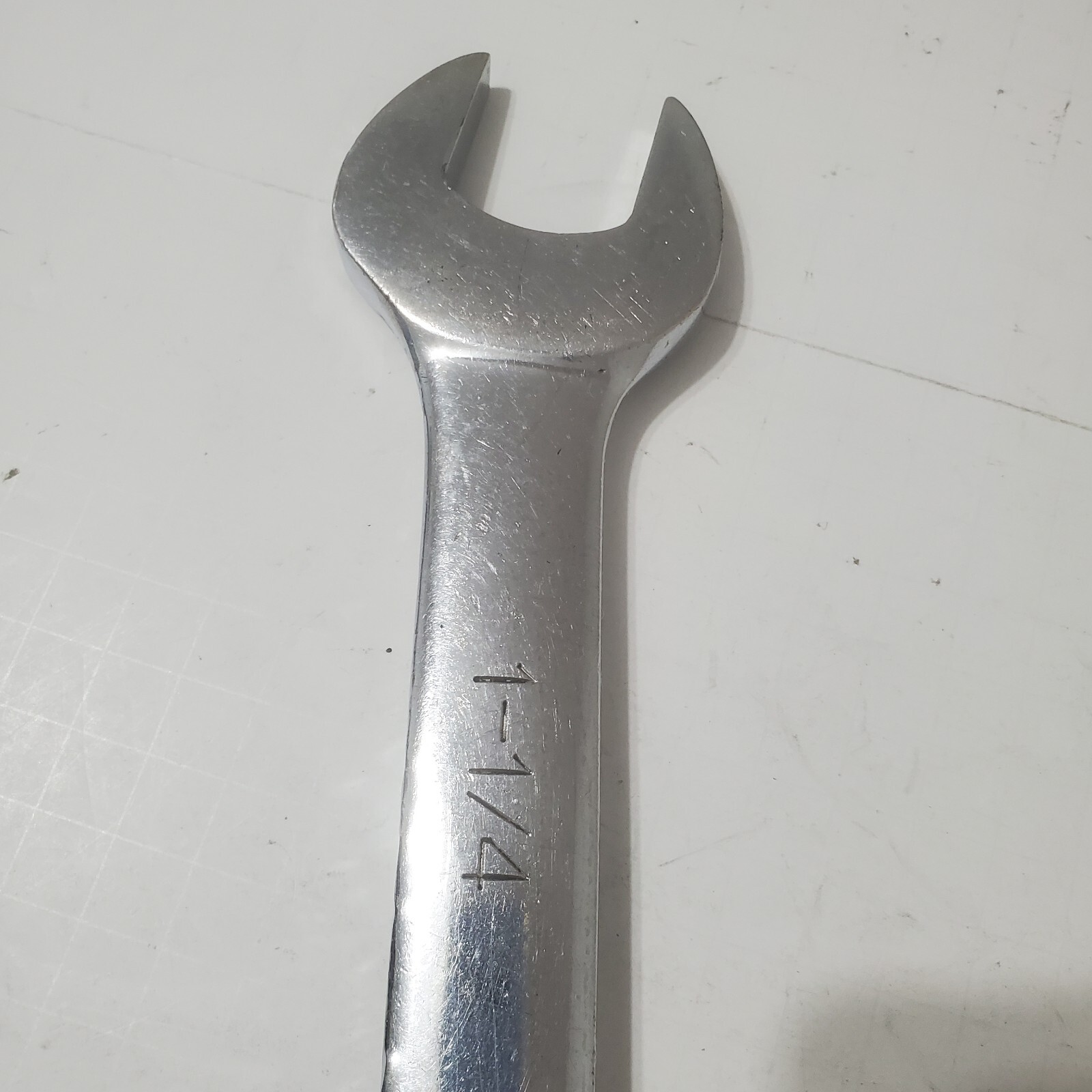 Northern Tools Large 1-1/4 Combination Wrench 12pt. SAE Chrome Finish
