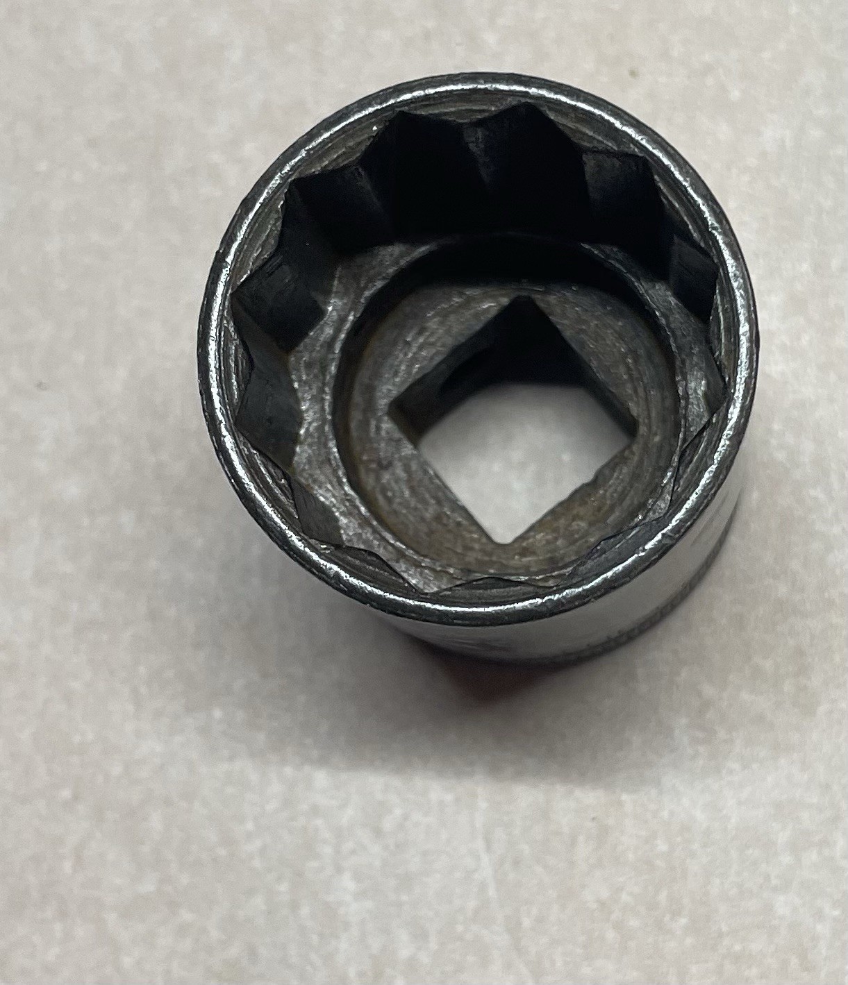 Vintage From 1940s Snap-on Tools Socket 1/2″ Drive 12 Point 1″ Shallow SW320 1/2