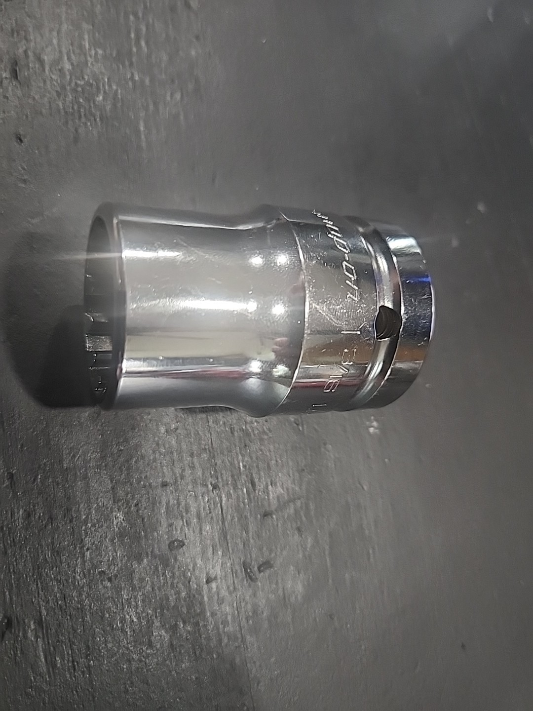 Snapon 1″ Drive SAE #38, 1-3/16″ Hex, Shallow Spline Socket LES383B