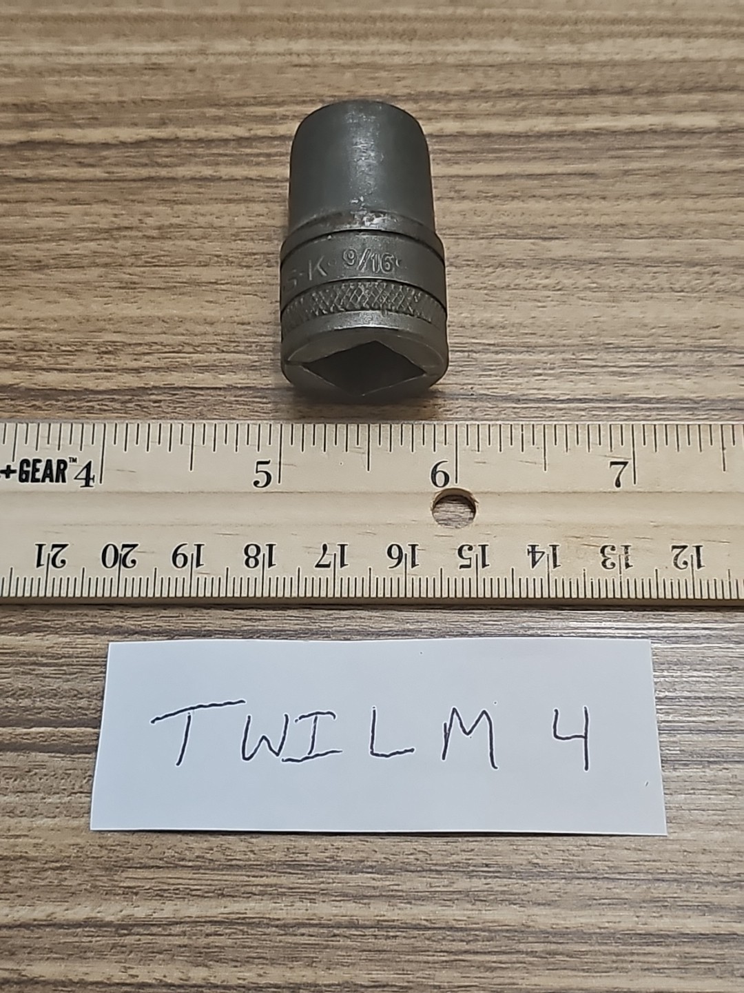Vintage, S-K 1/2″ Drive, 6 Point, 9/16 Shallow Knurled Socket. 40118