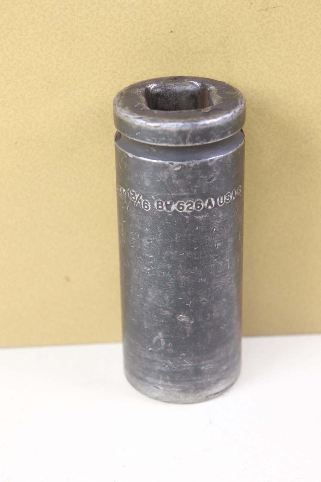 Snap On 13/16″ Bud Wheel Stud Impact Socket 3/4″ Drive – BW626A USED made in USA